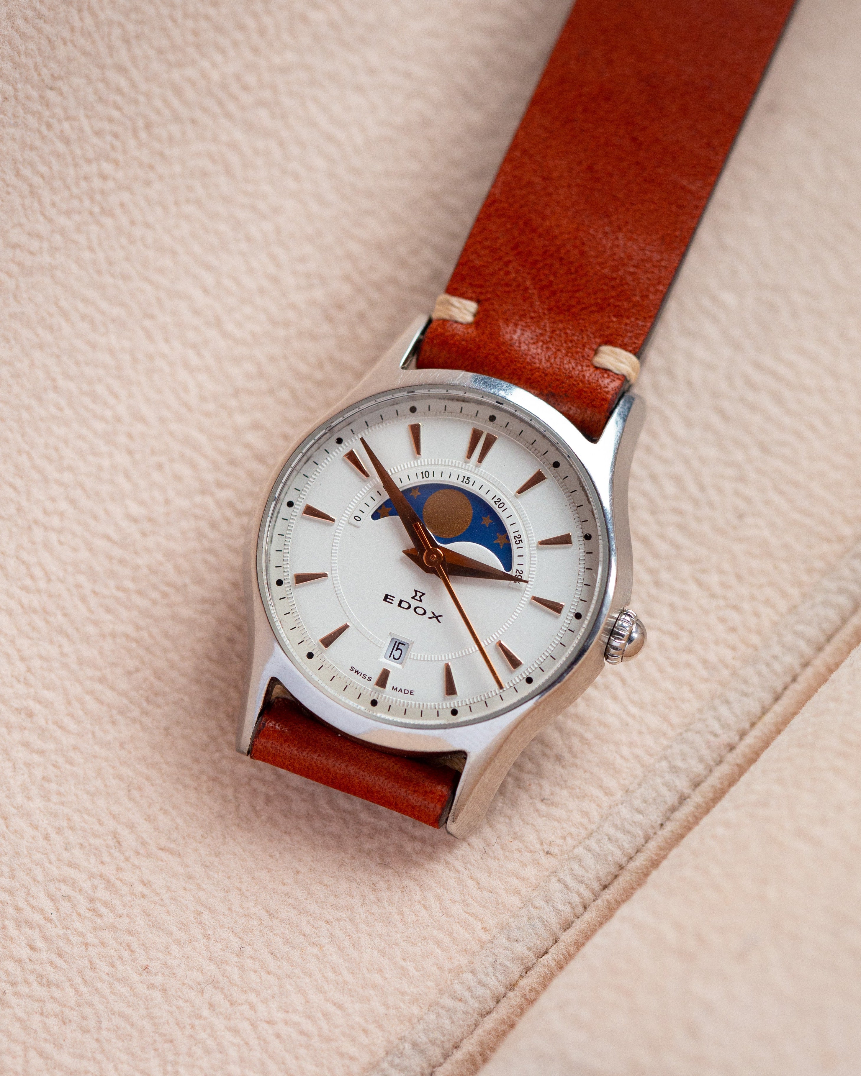 Vintage Moon Phase Watch "Edox", Swiss Unisex Watch - VintageDuMarko