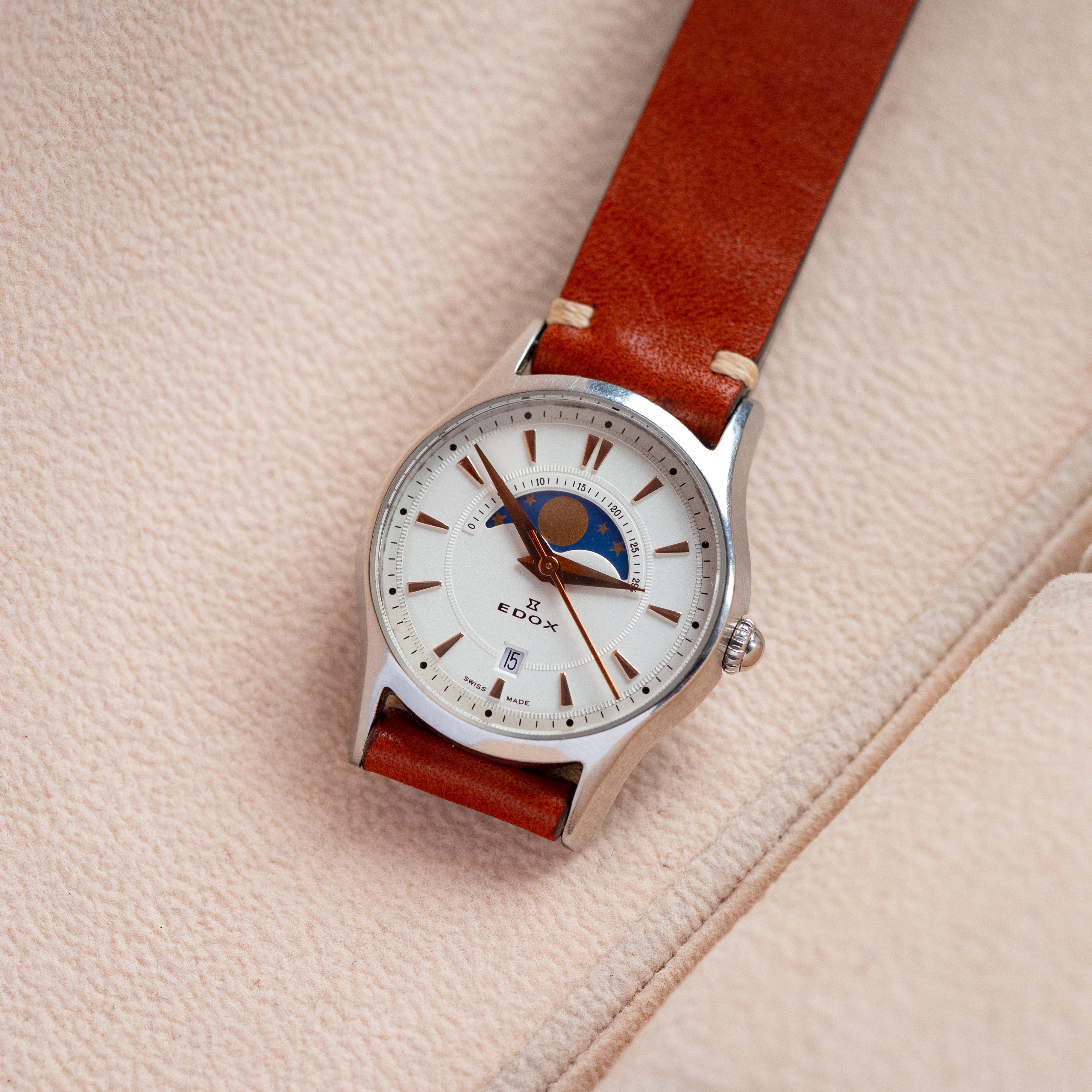 Vintage Moon Phase Watch "Edox", Swiss Unisex Watch - VintageDuMarko