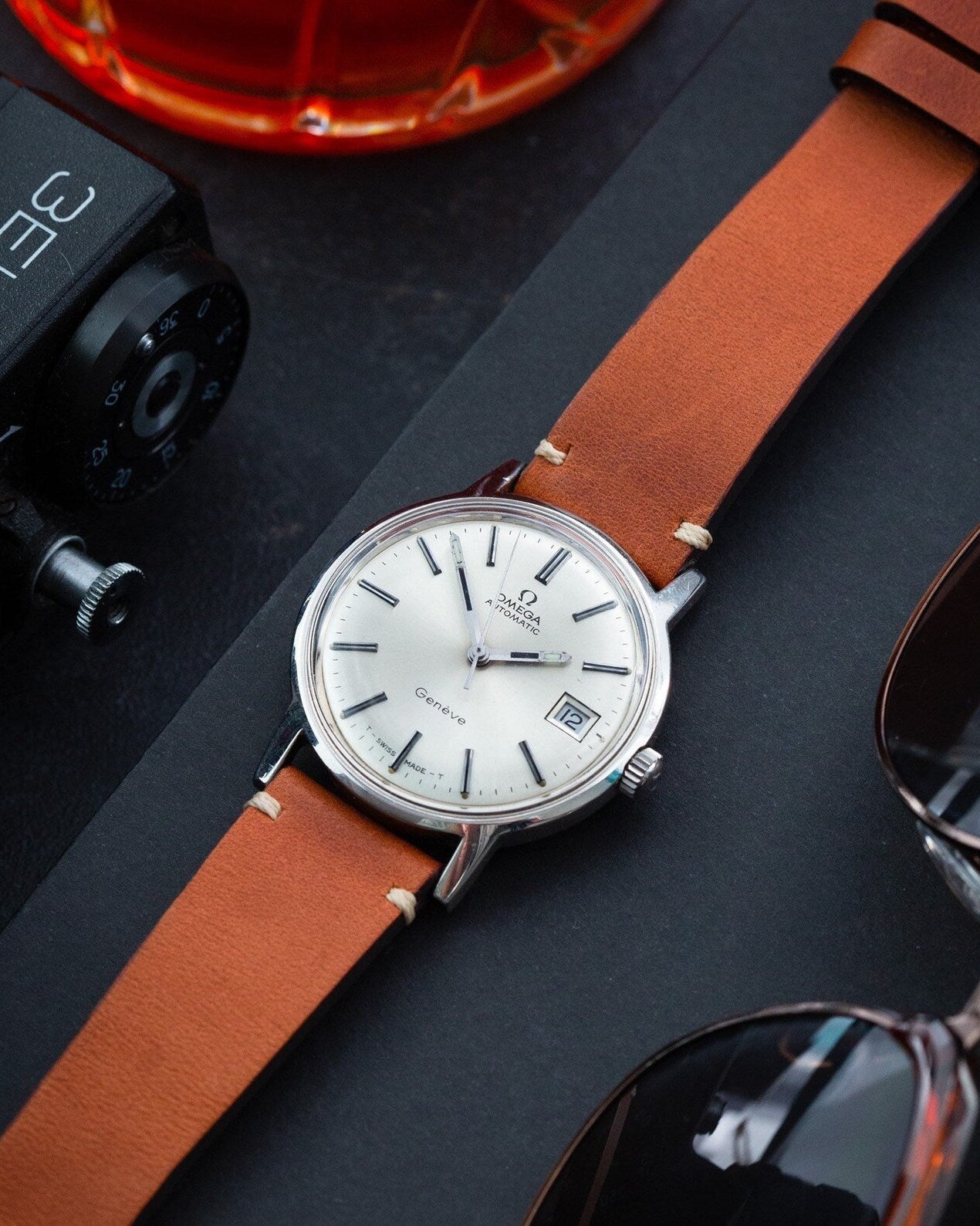 Vintage «Omega Geneve» Watch - Automatic Movement Cal.565, Swiss Luxe Watch - VintageDuMarko