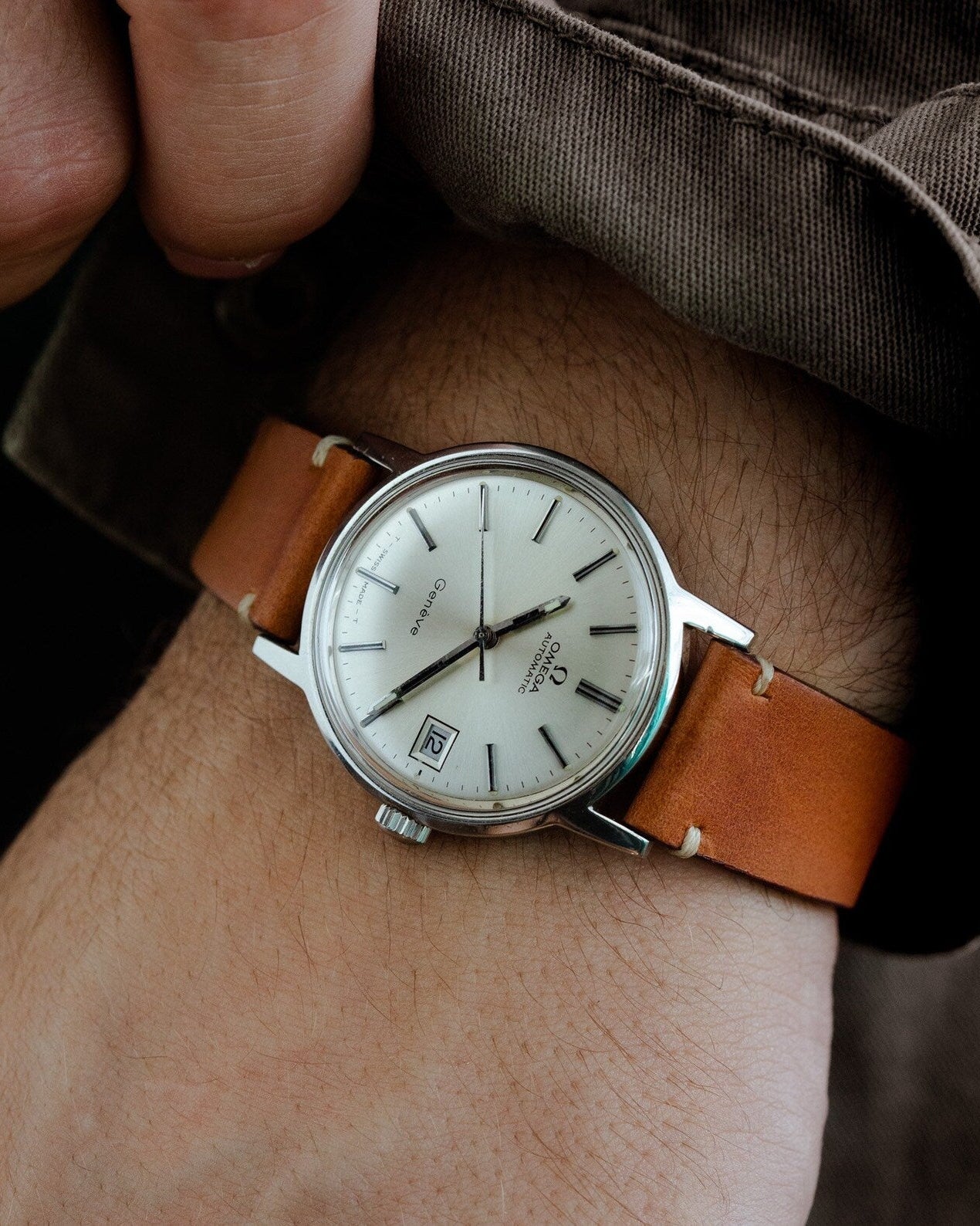 Vintage «Omega Geneve» Watch - Automatic Movement Cal.565, Swiss Luxe Watch - VintageDuMarko