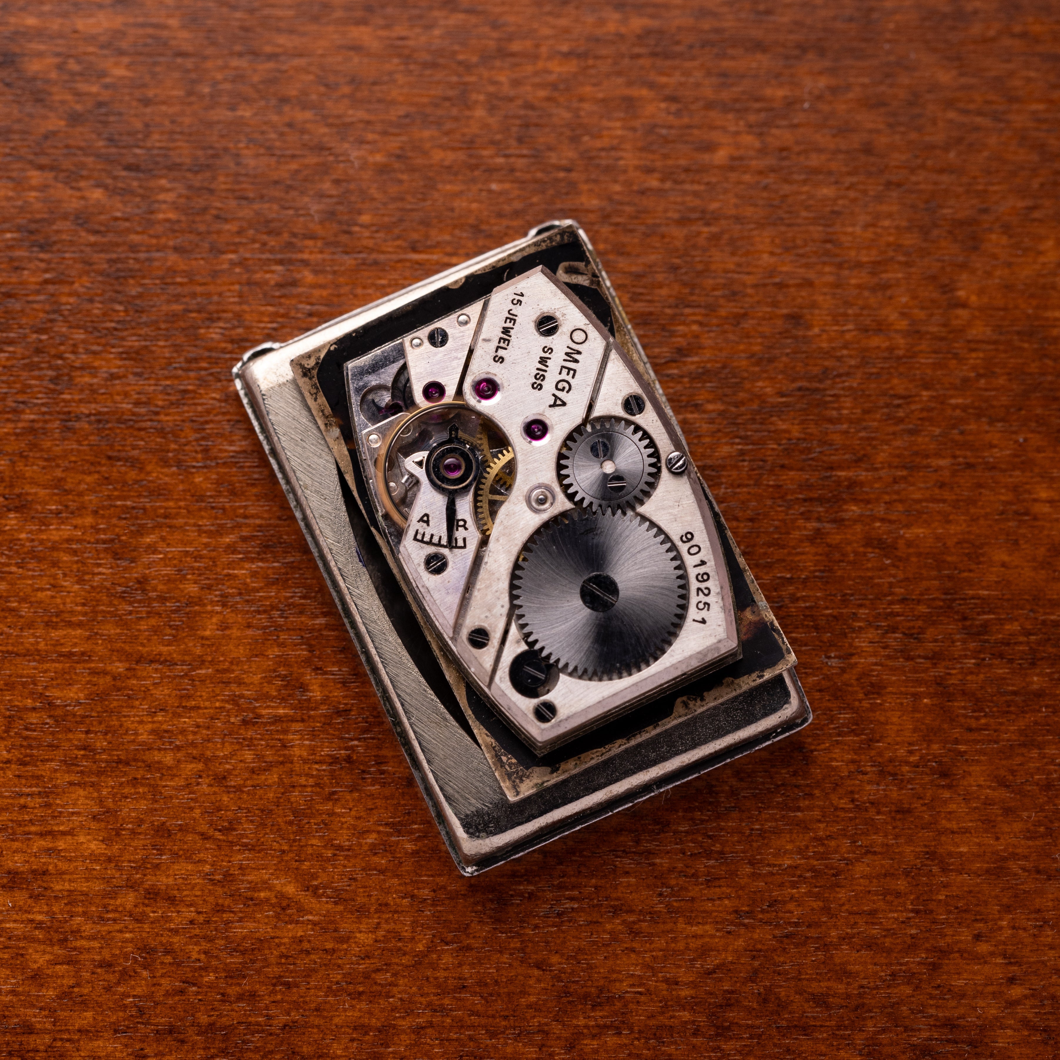 Vintage "Omega" Steel Tank from 1940s, Two tone dial - VintageDuMarko