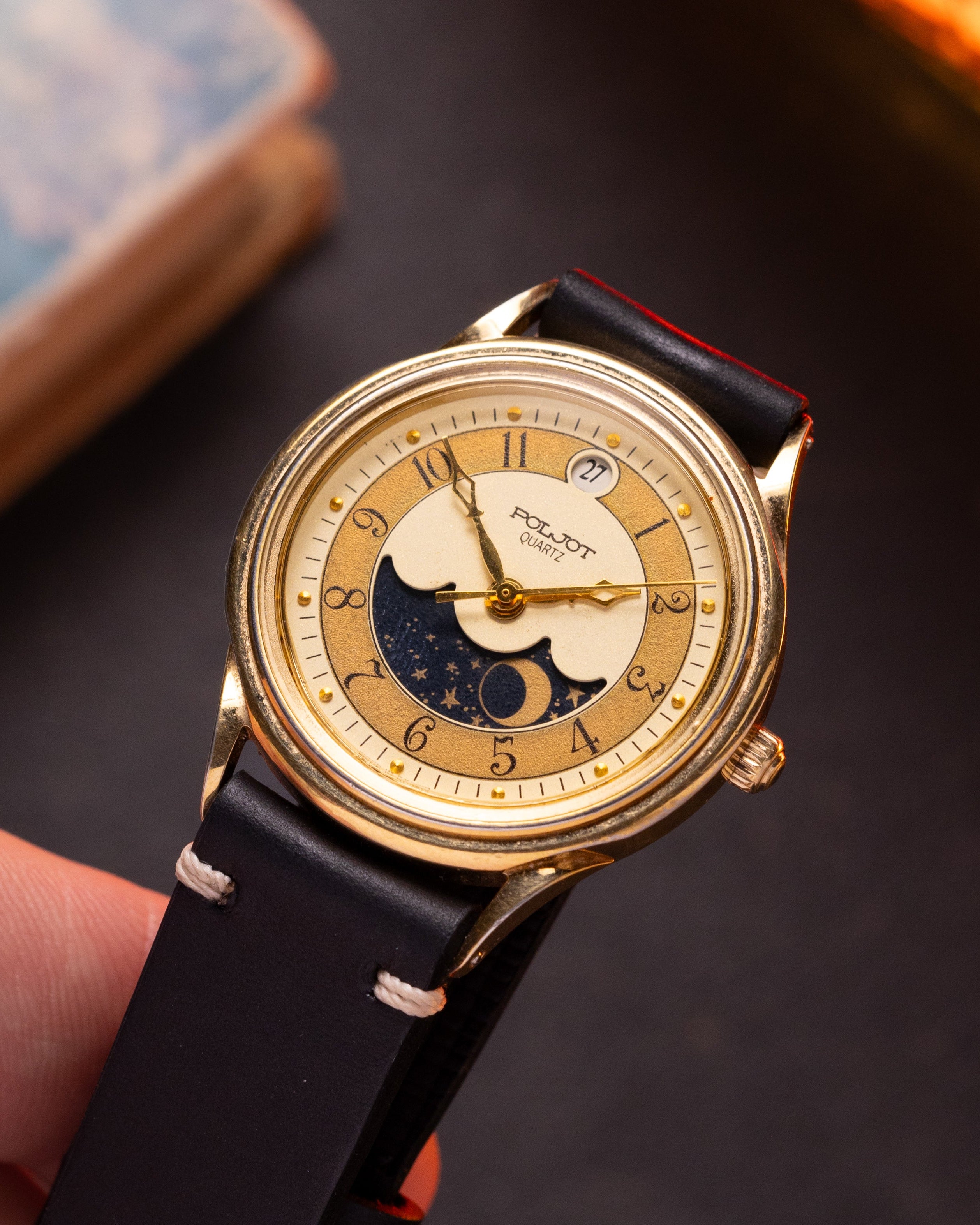 Vintage Poljot Moon and Sun Phases Watch, Quartz USSR Unisex Watch - VintageDuMarko