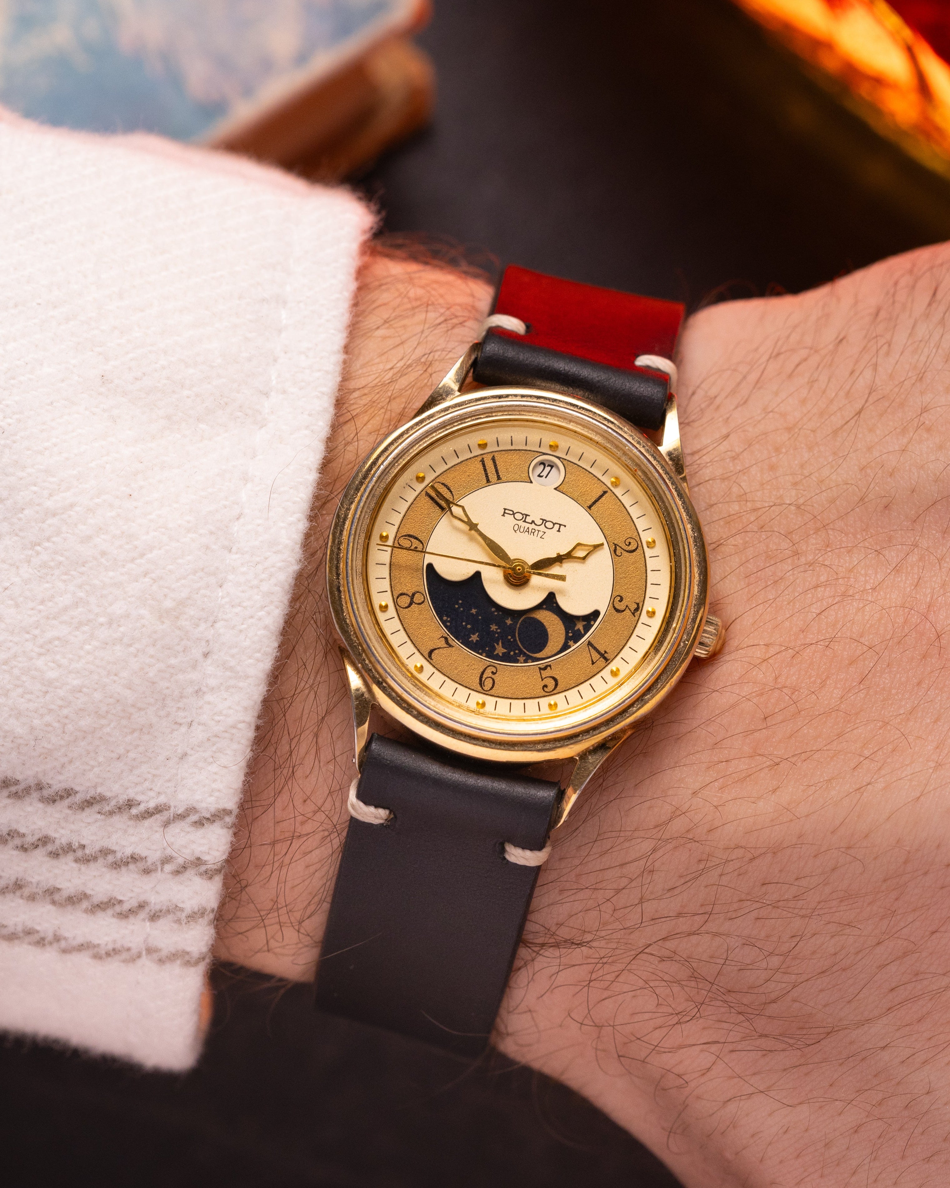 Vintage Poljot Moon and Sun Phases Watch, Quartz USSR Unisex Watch - VintageDuMarko