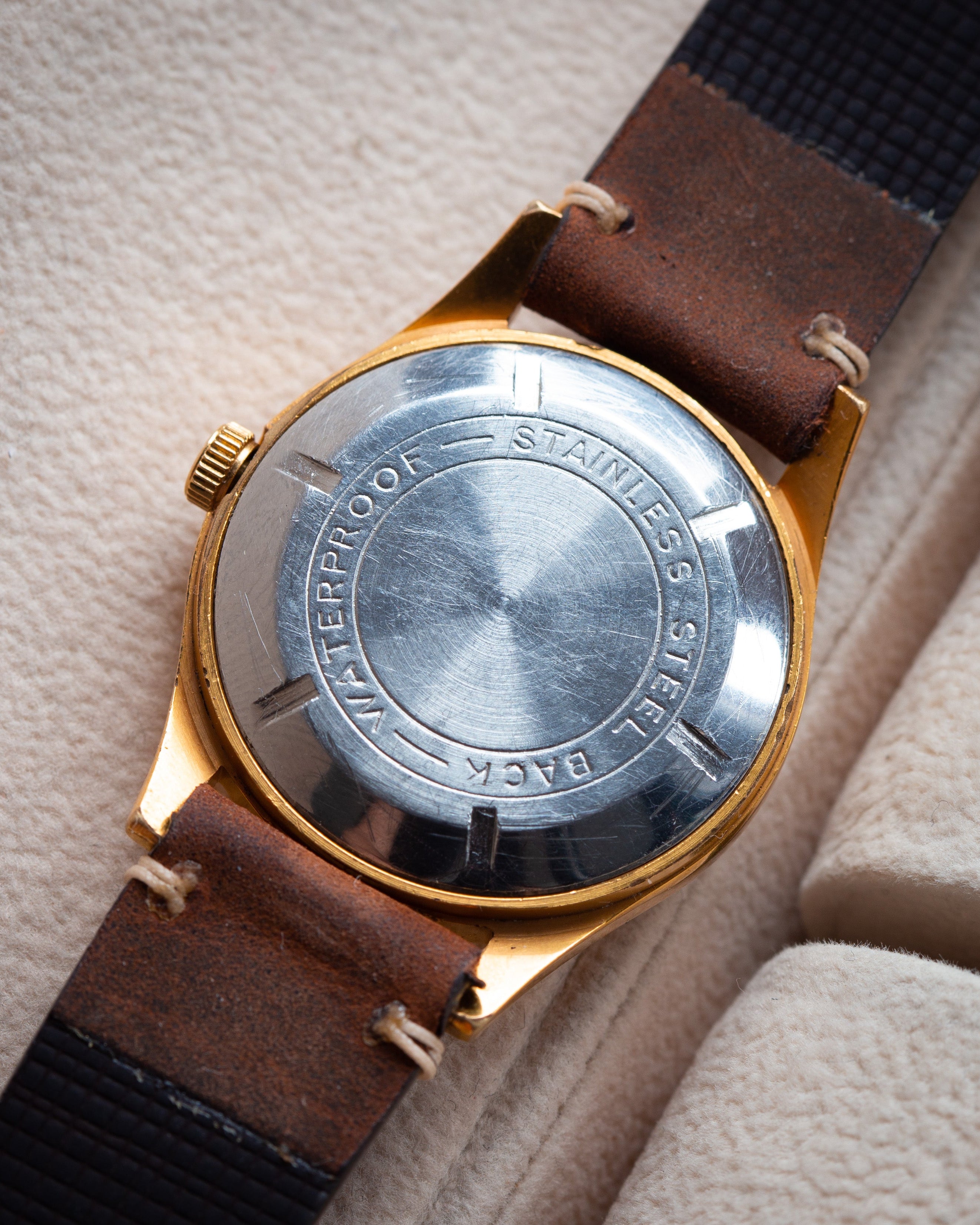 Vintage "Sinex" Men's Swiss Watch - VintageDuMarko