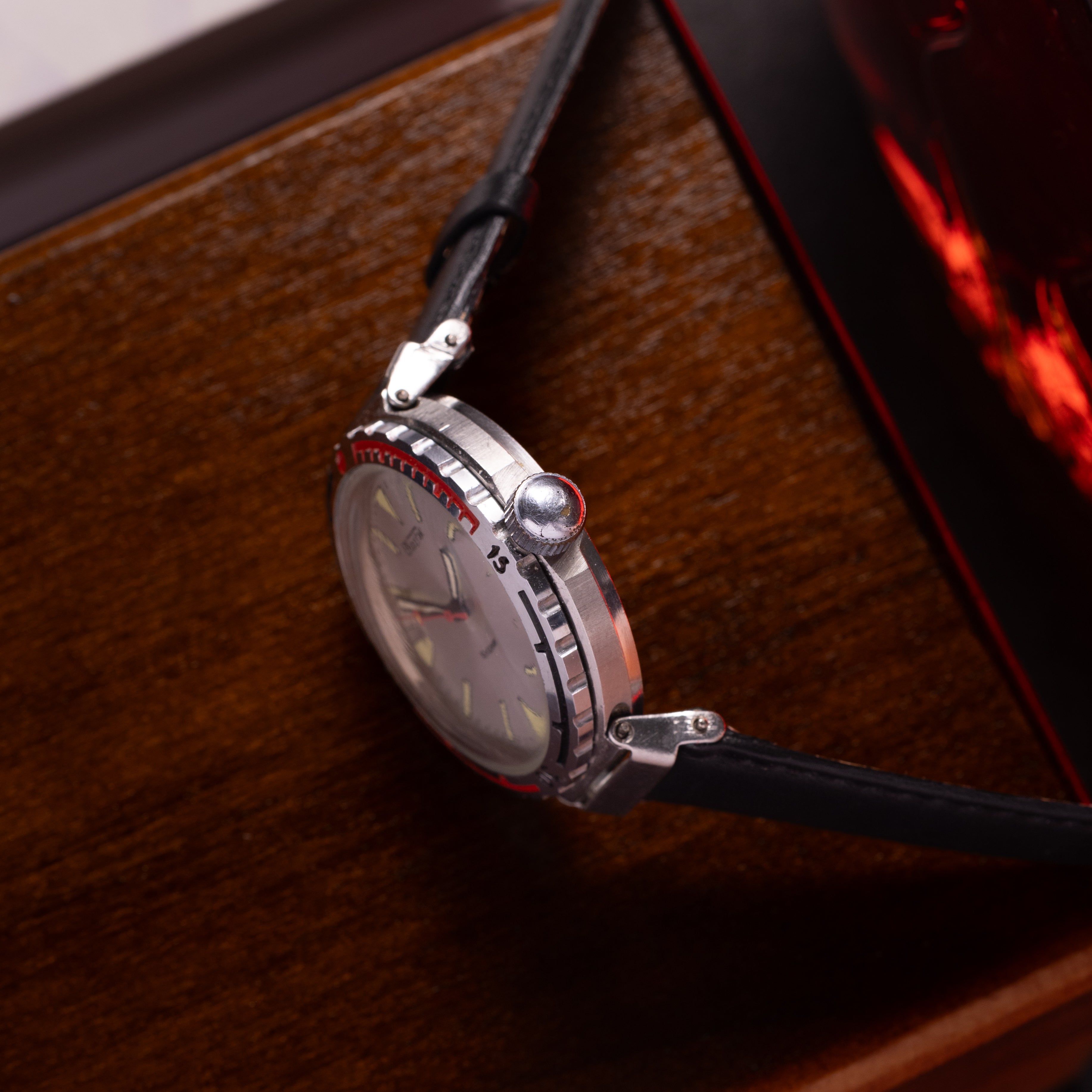 Vintage Soviet "Wostok (Vostok) Eared Cal.2209 Amphibia" Dive Watch - VintageDuMarko