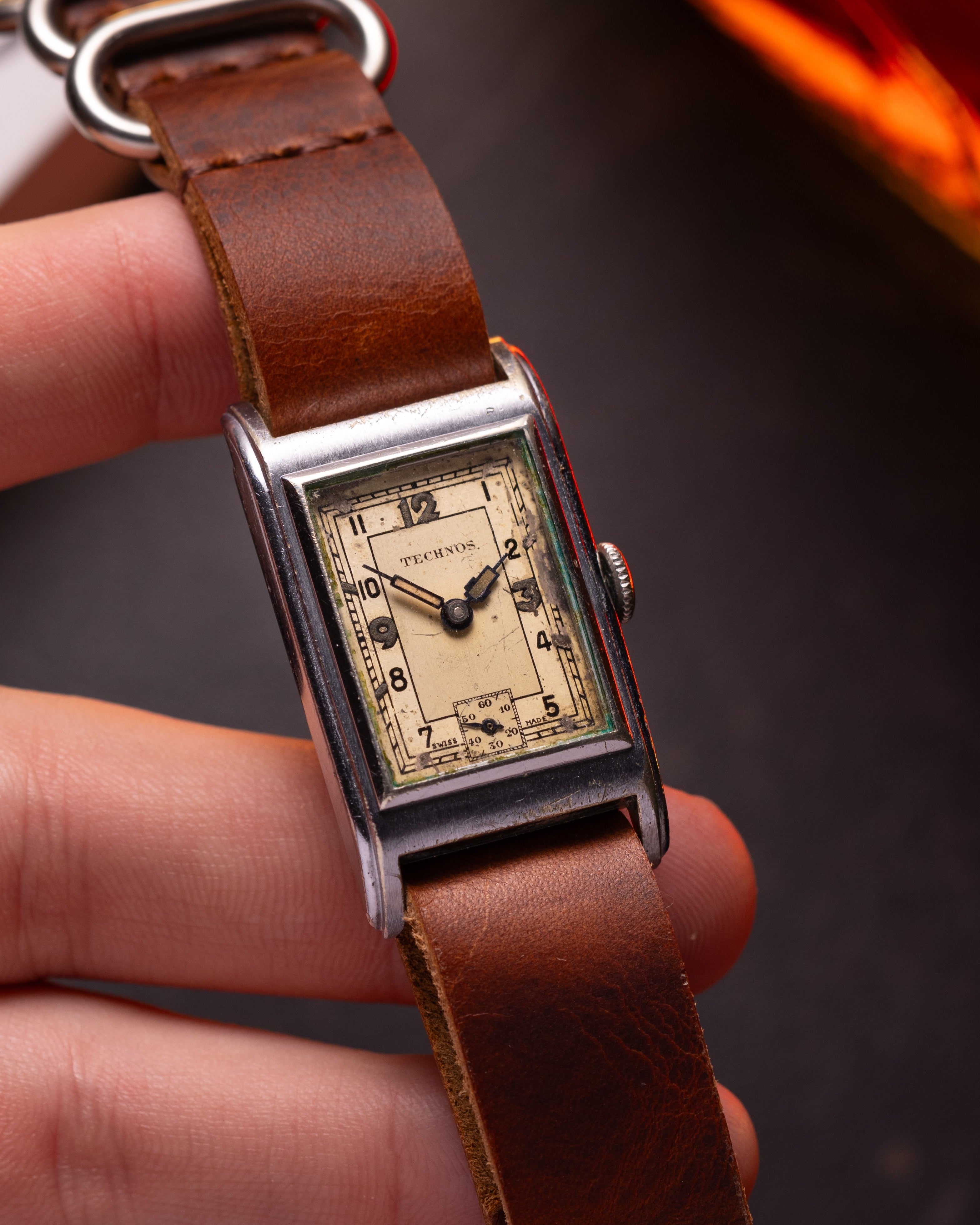 Vintage "Technos" Tank, Art Deco 1940s Watch - VintageDuMarko