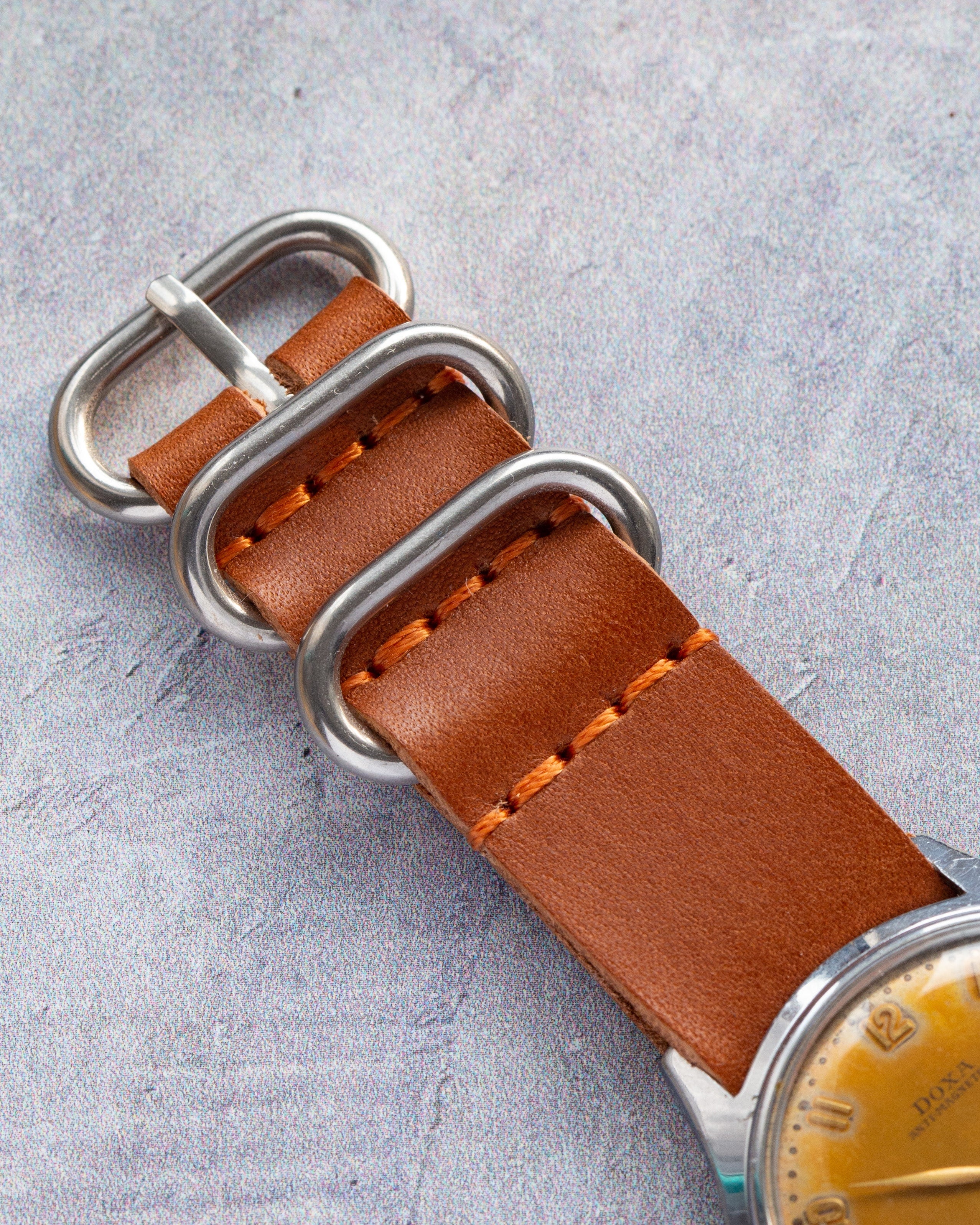 Vintage watch Doxa Salmon dial, Oversized case - VintageDuMarko