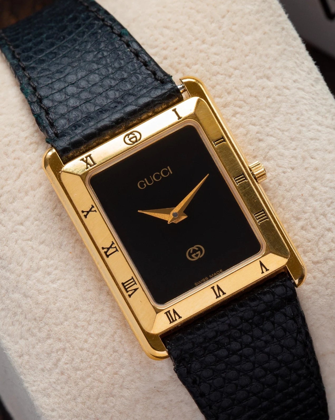 Vintage Watch GUCCI Tank Unisex Wrist Watch - VintageDuMarko