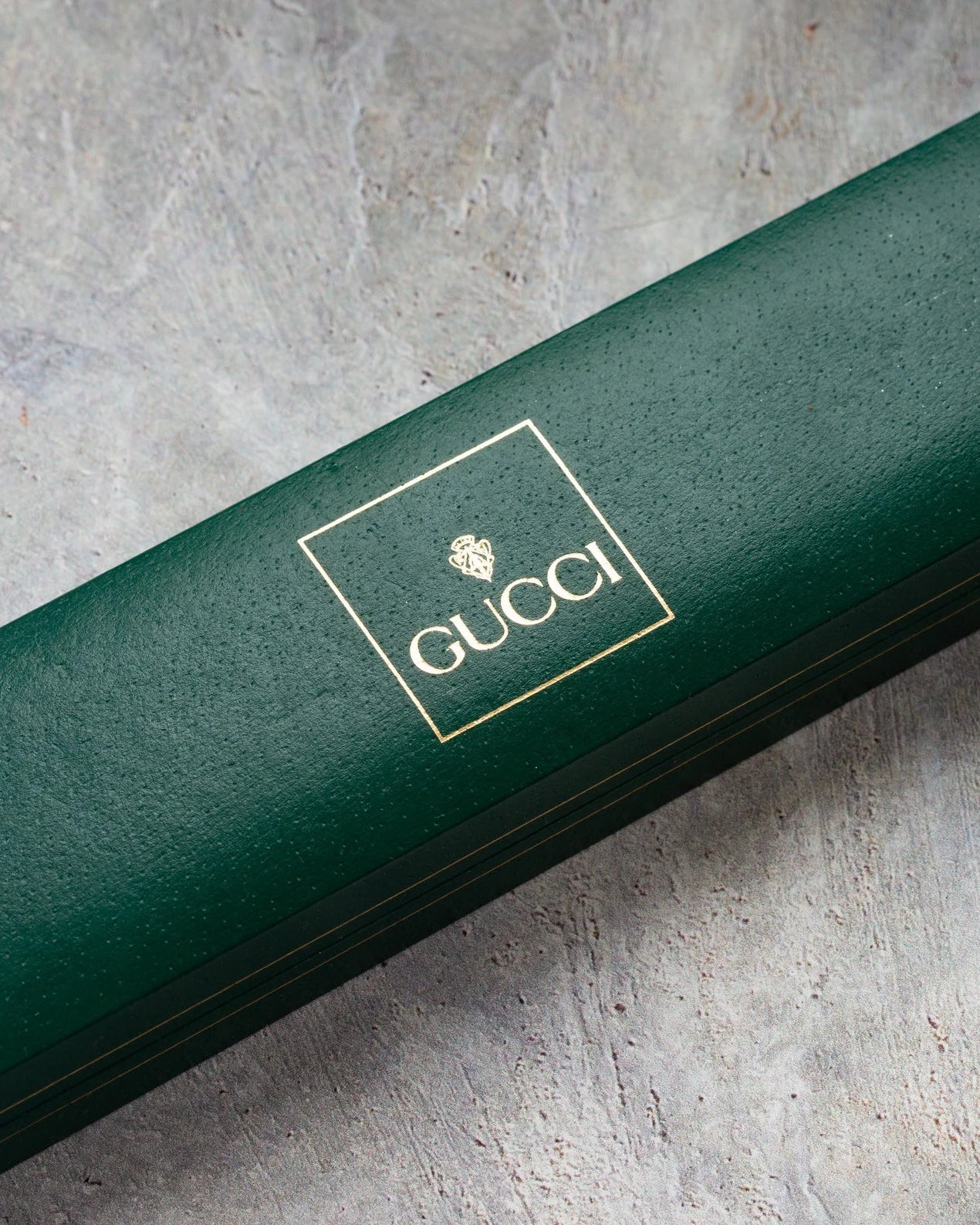 Vintage Watch GUCCI Tank Unisex Wrist Watch - VintageDuMarko