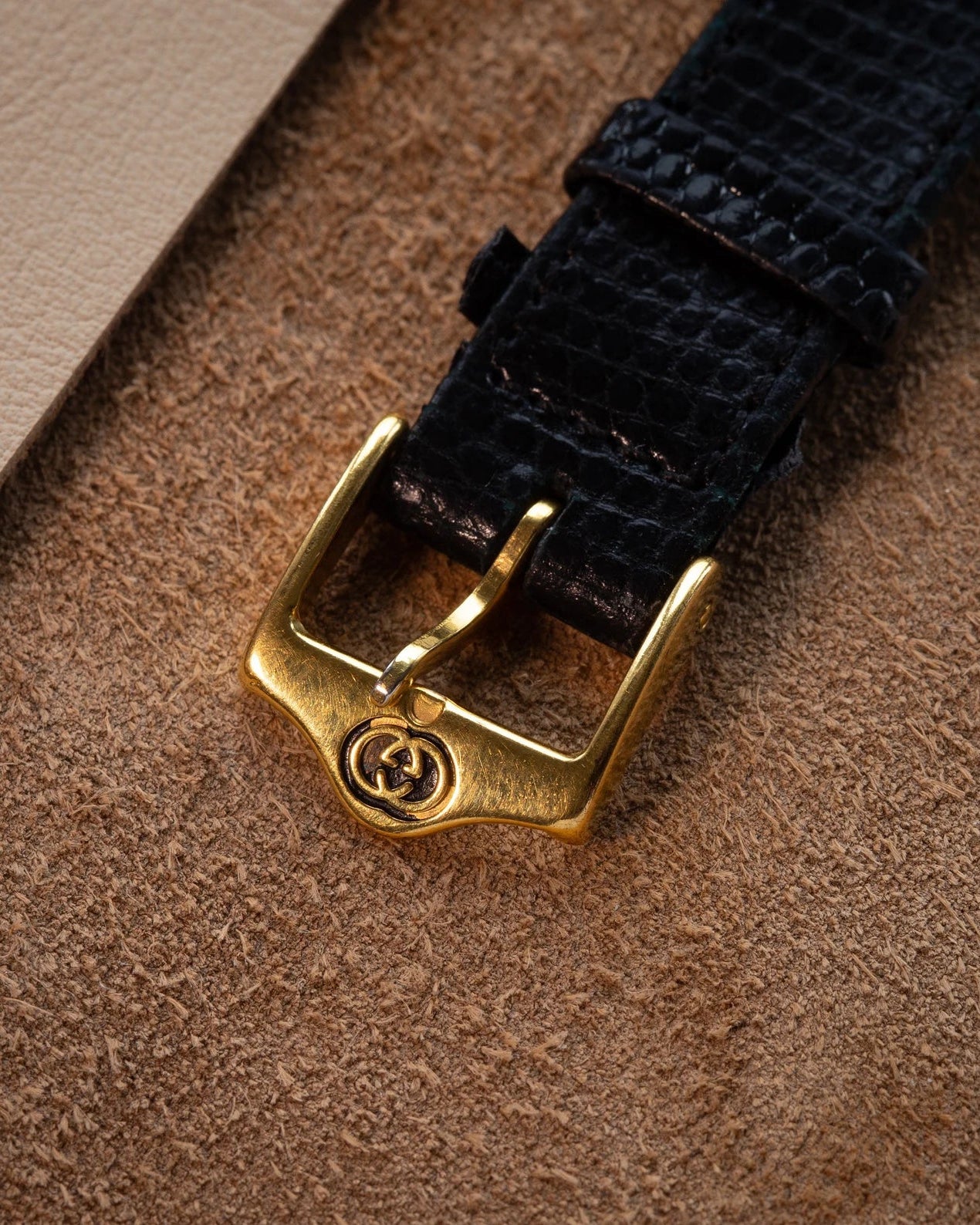 Vintage Watch GUCCI Tank Unisex Wrist Watch - VintageDuMarko