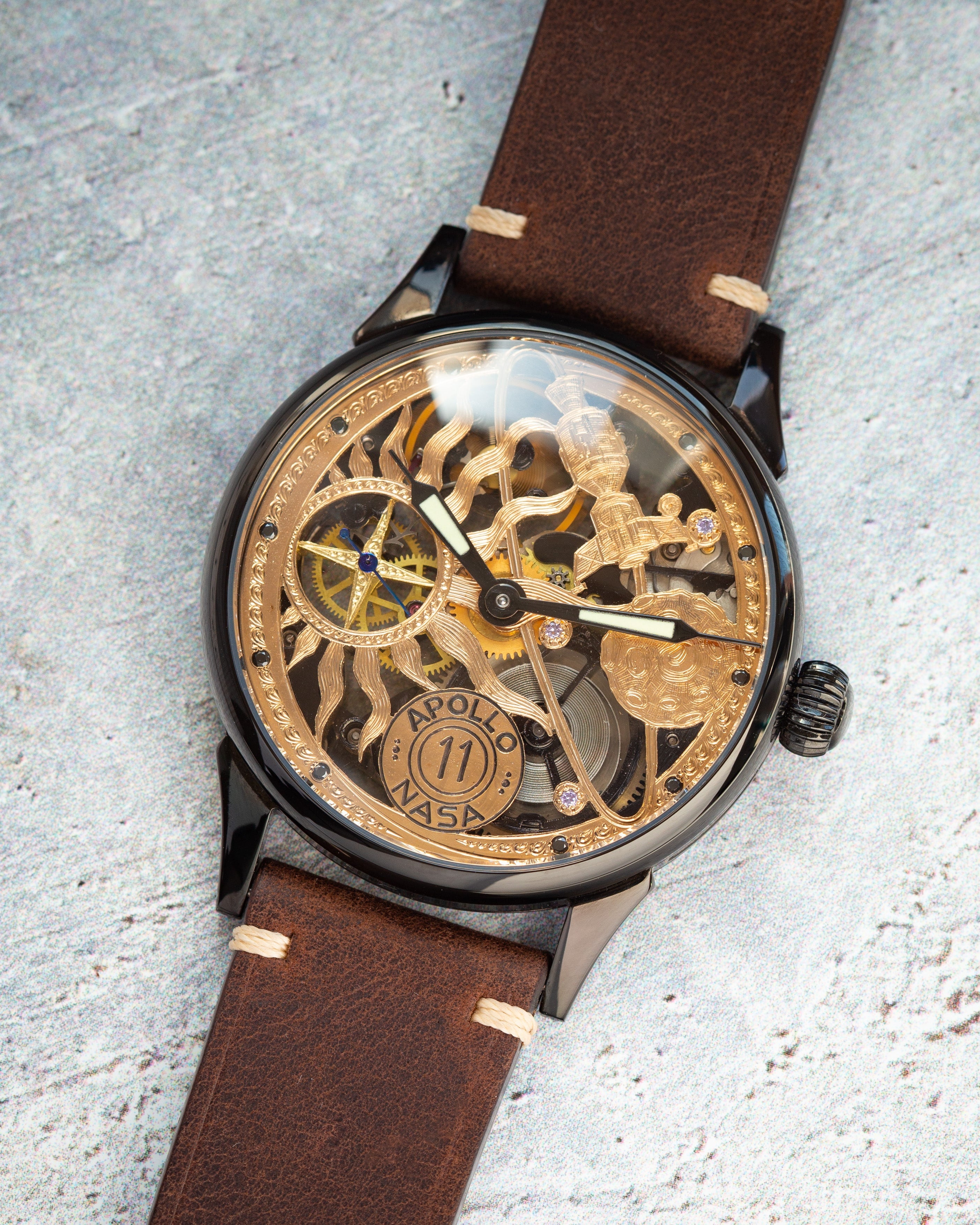 Vintage Watch NASA Apollo 11, Lunar Mission 1967 - VintageDuMarko