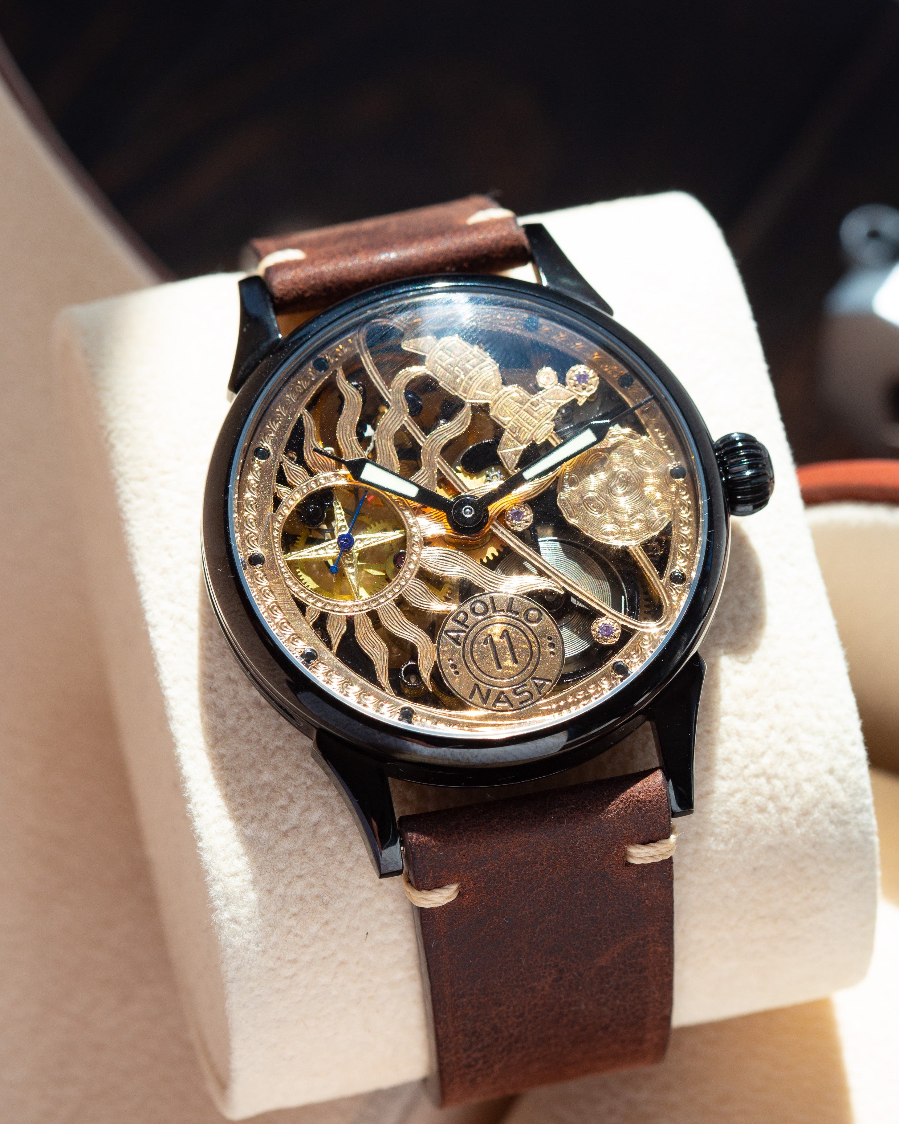 Vintage Watch NASA Apollo 11, Lunar Mission 1967 - VintageDuMarko