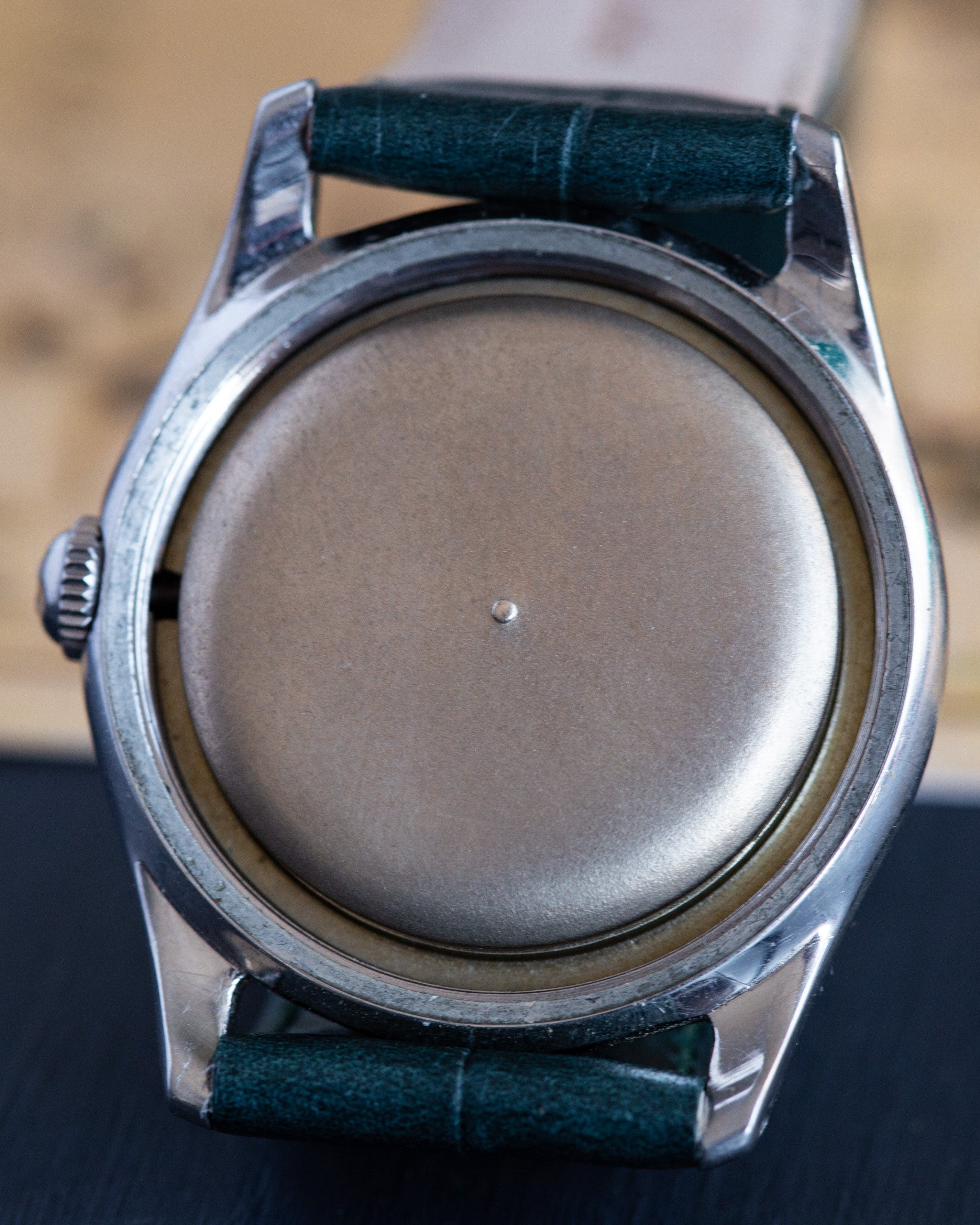 Vintage Watch «Omega Antimagnetic Cal.230» - Swiss Luxury Watch - VintageDuMarko