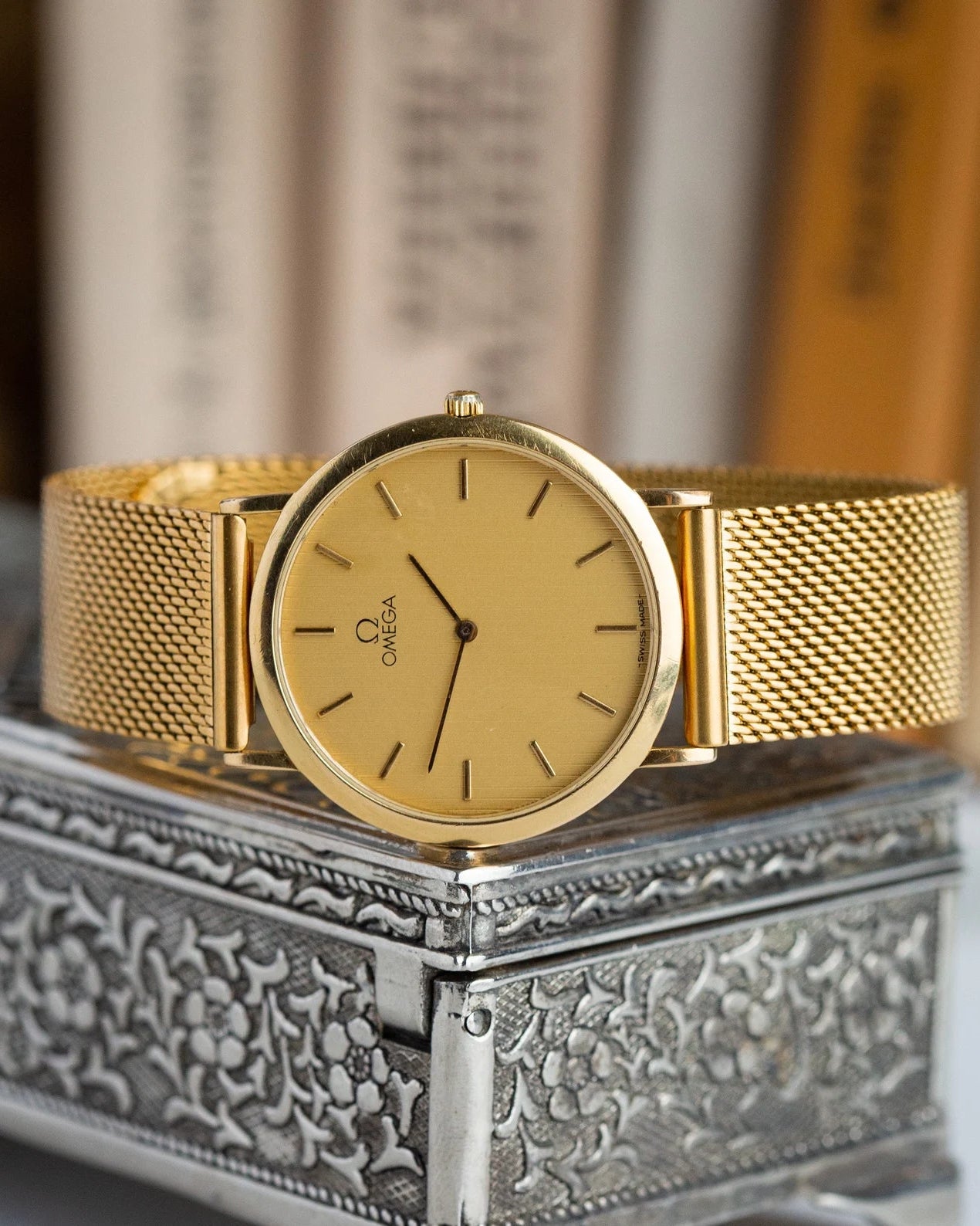 Vintage Watch "Omega De Ville Quartz", Swiss Watch, Slim Unisex Wrist Watch - VintageDuMarko
