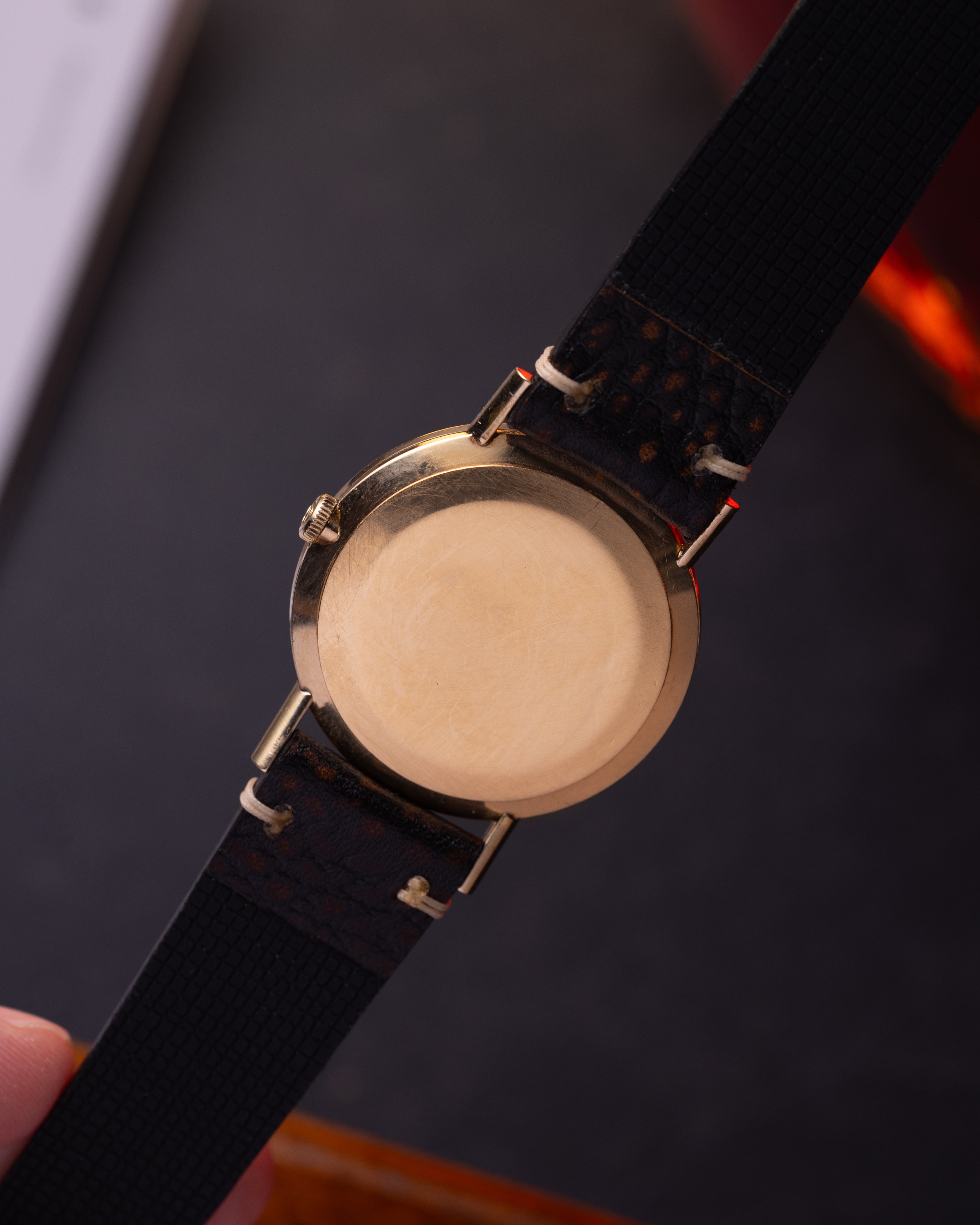 Vintage watch Omega Solid Gold, Art Deco from 1970s - VintageDuMarko