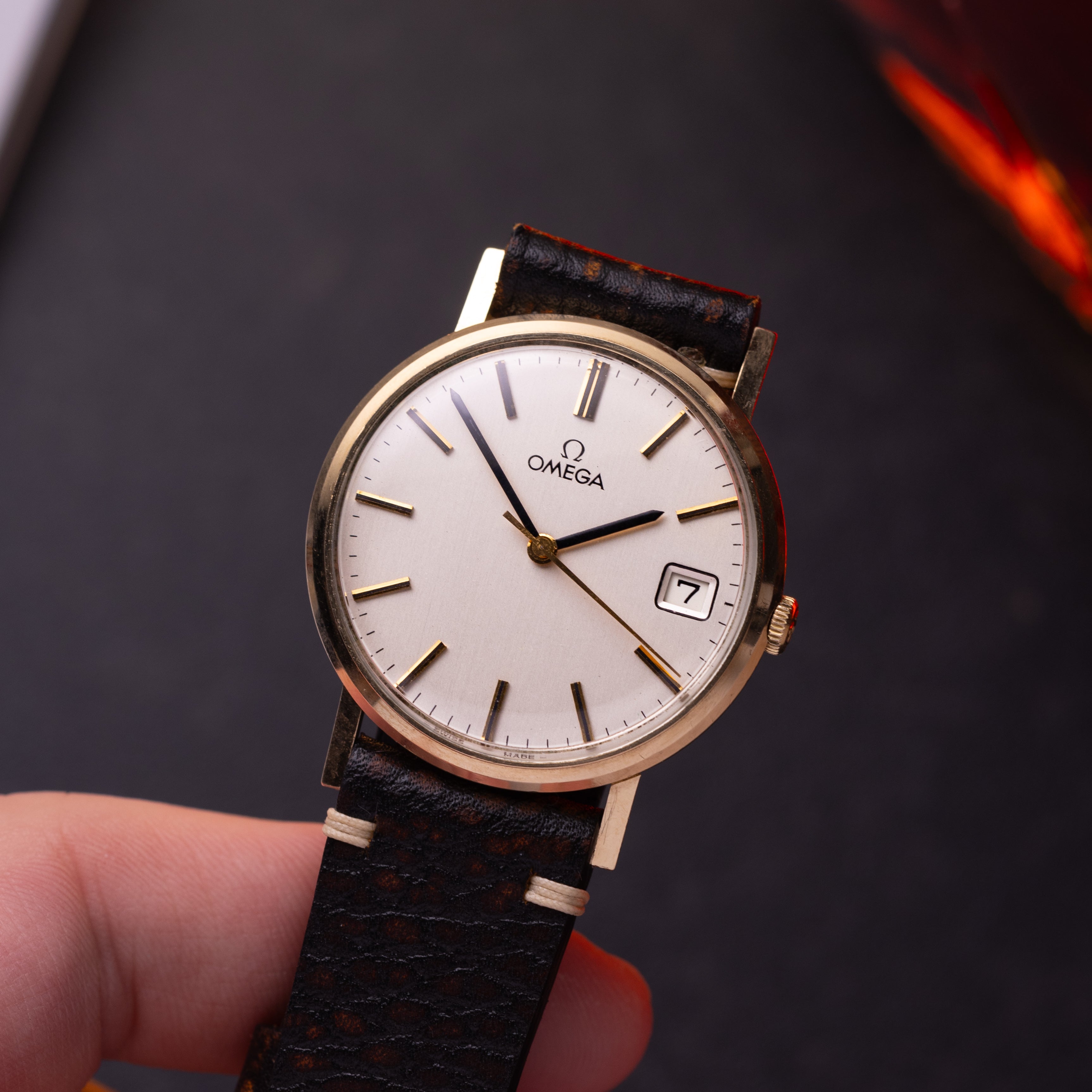 Vintage watch Omega Solid Gold, Art Deco from 1970s - VintageDuMarko