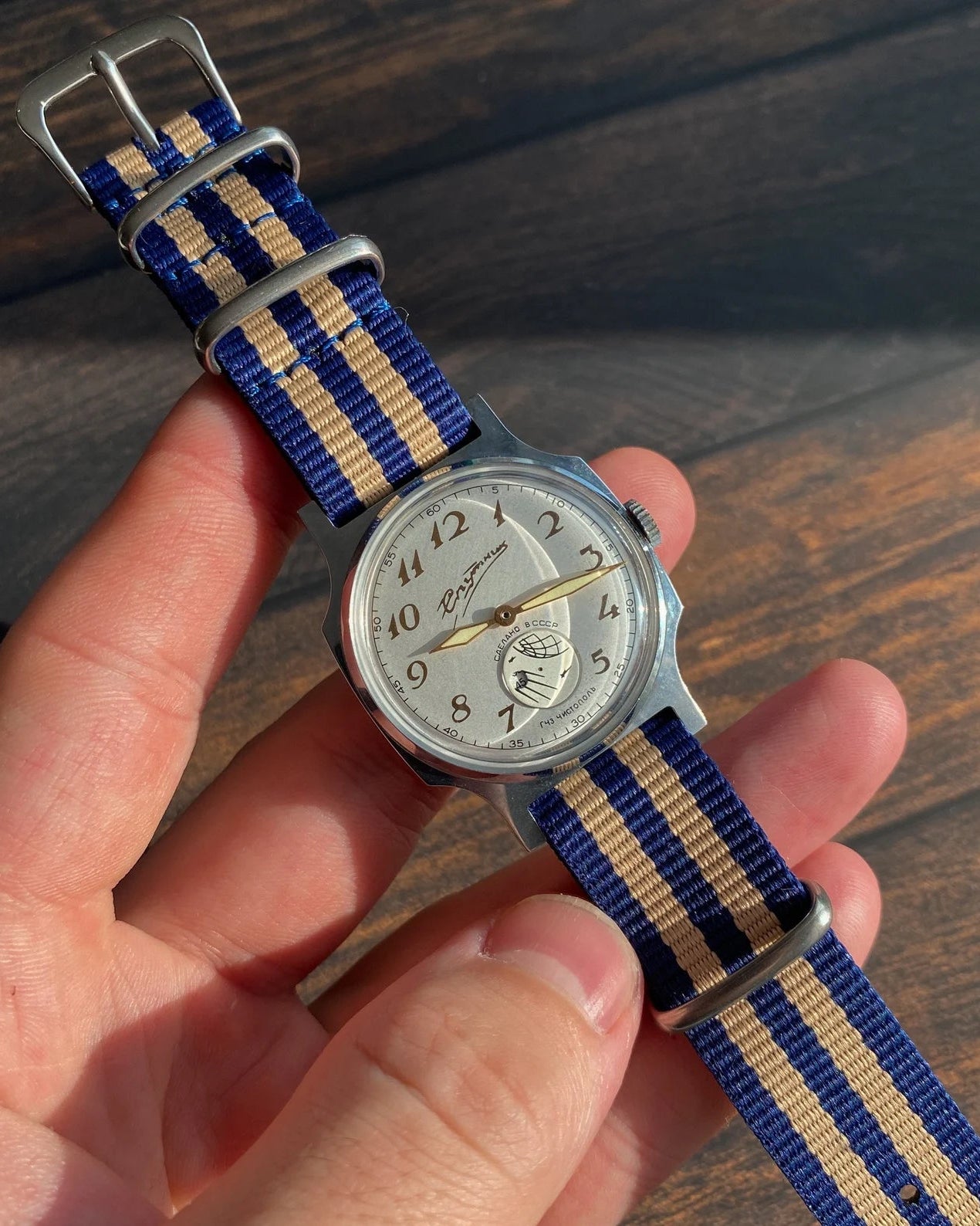 Vintage Watch «Sputnik» - Space Theme Sputnik Watch - VintageDuMarko