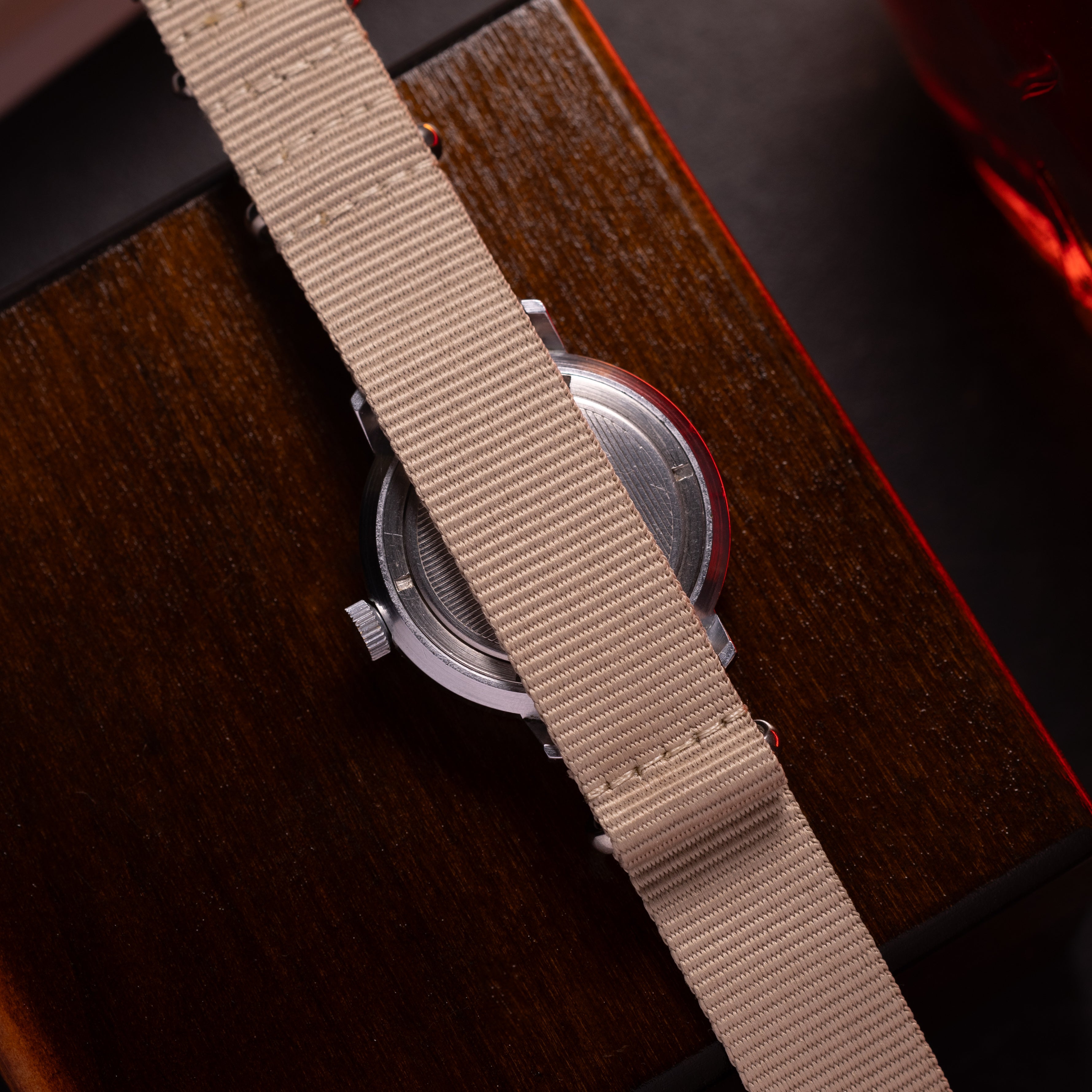 Vintage "Wostok (Vostok)" Mens Rare Mechanical Military Old Watch - VintageDuMarko