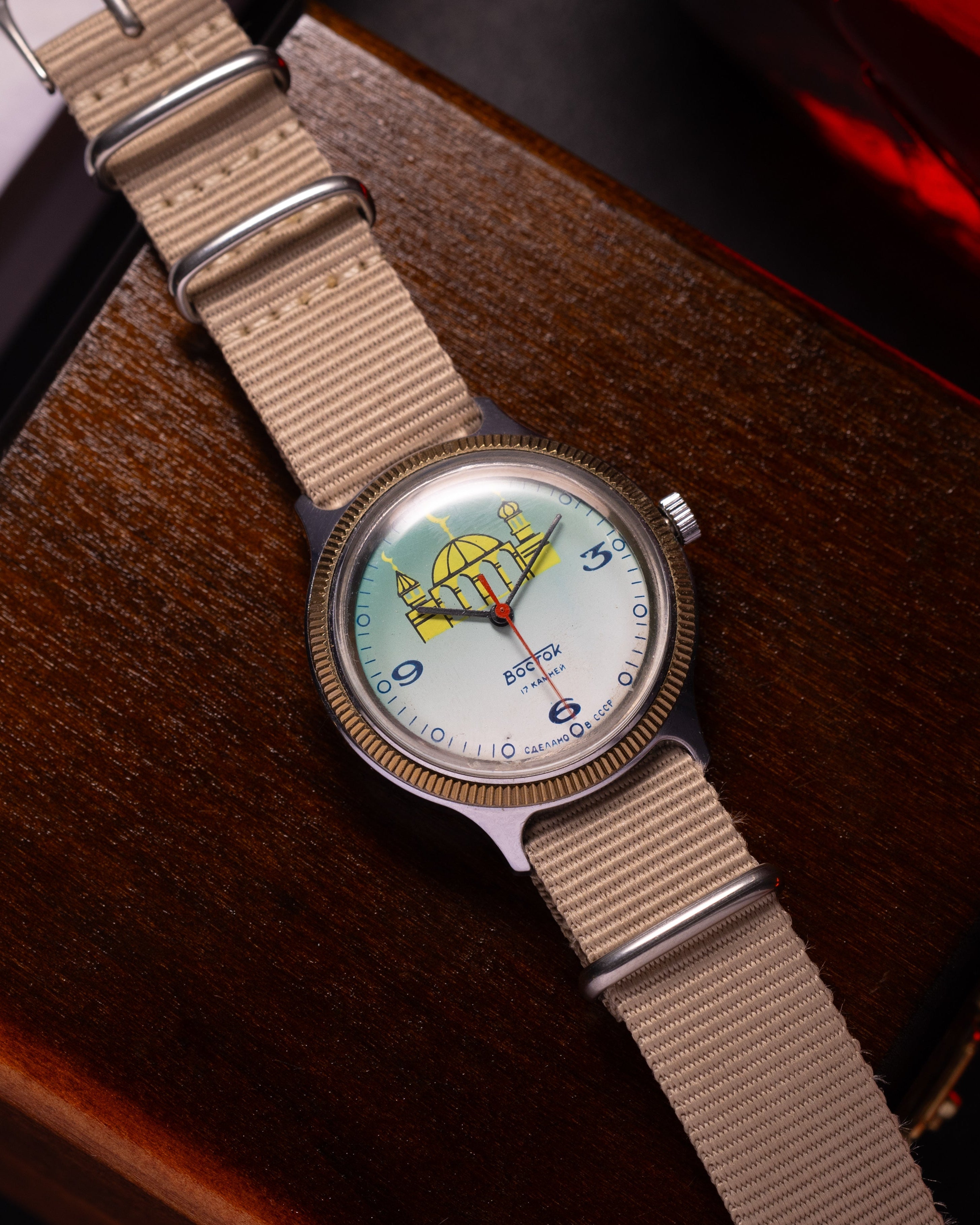 Vintage "Wostok (Vostok) Taj Mahal" Mens Rare Mechanical Old Watch - VintageDuMarko