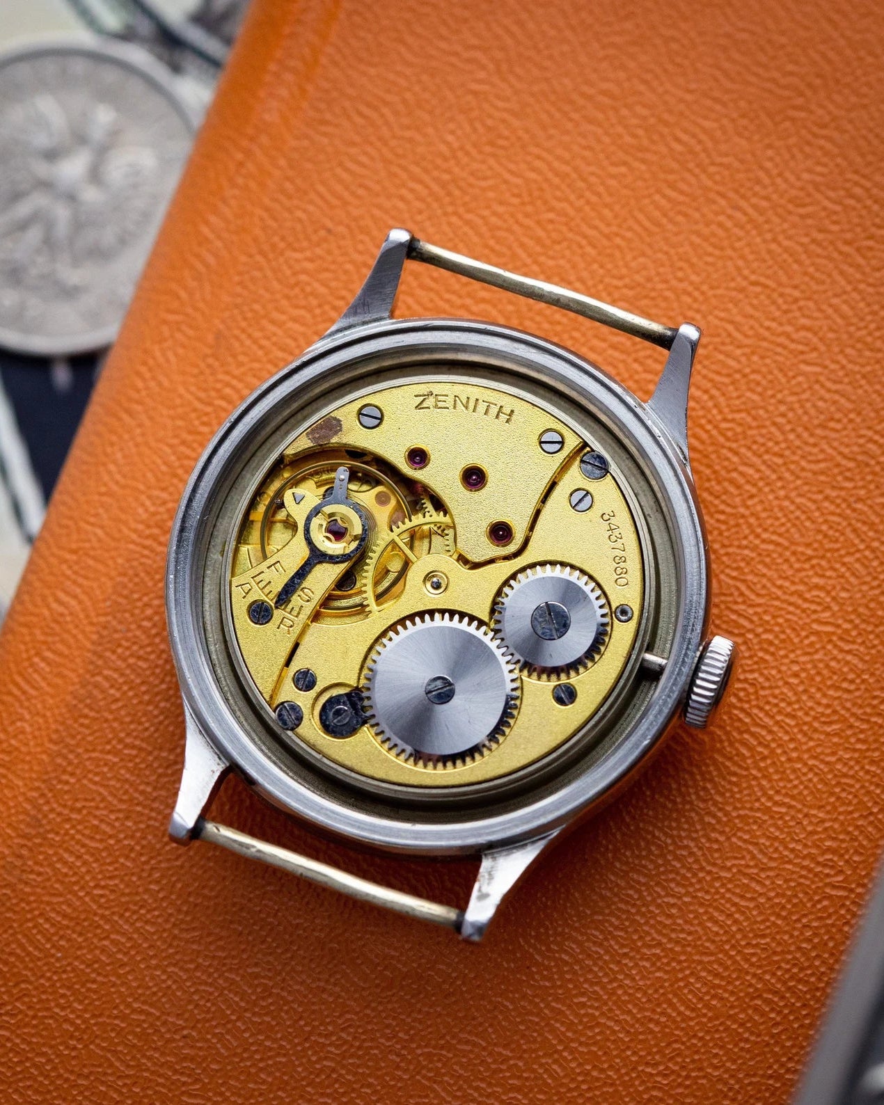 Vintage "Zenith DH" Military WW2 Watch, Swiss Made - VintageDuMarko