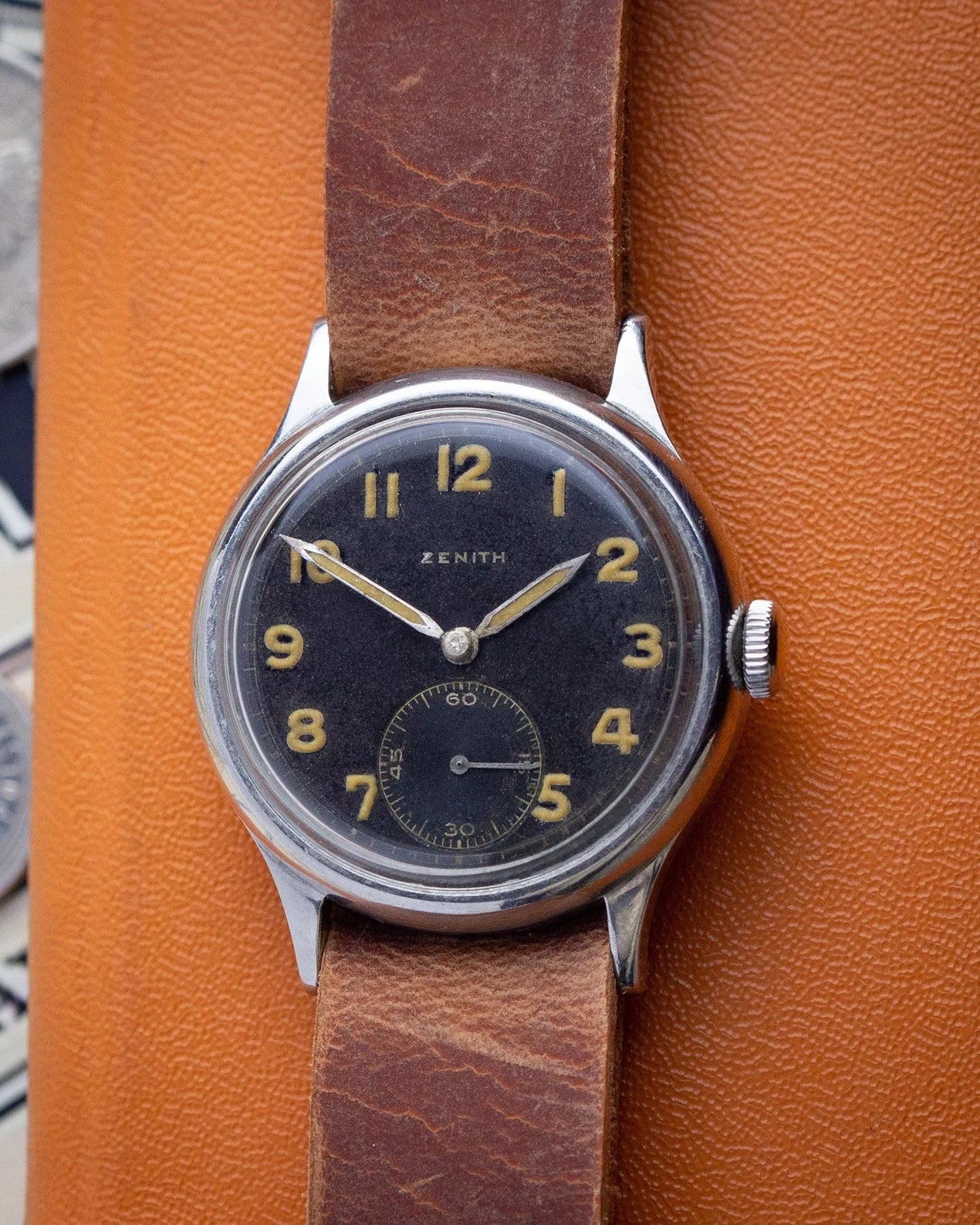 Vintage "Zenith DH" Military WW2 Watch, Swiss Made - VintageDuMarko
