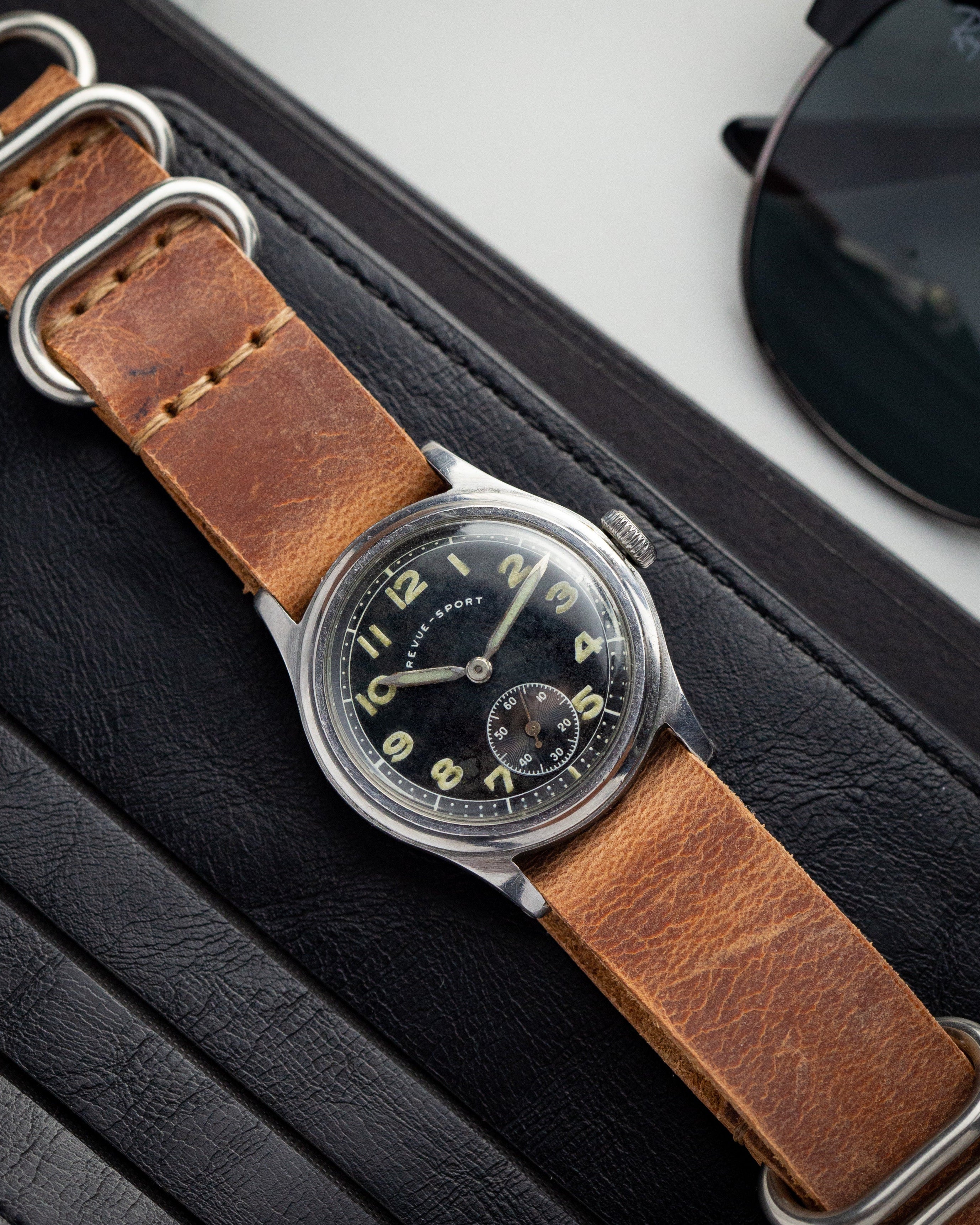 Watch «Revue-Sport» - Vintage WW2 Watch - VintageDuMarko