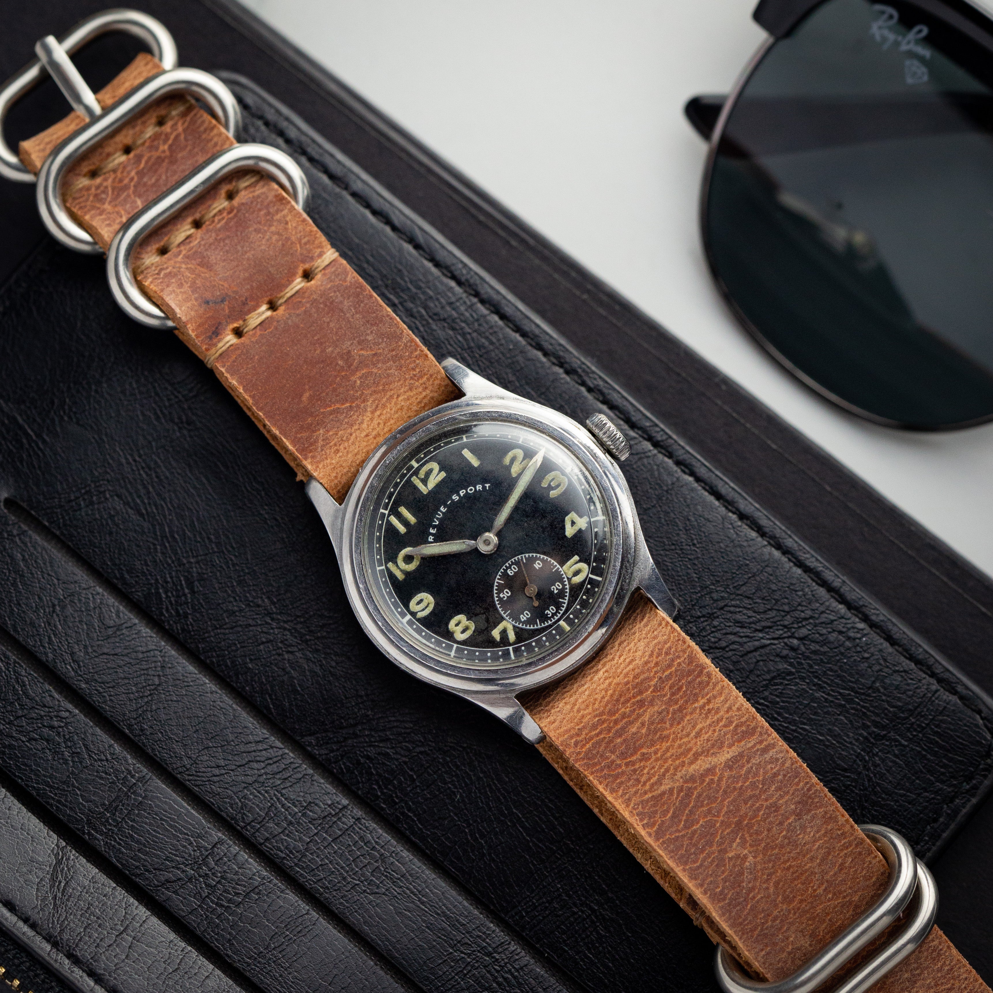 Watch «Revue-Sport» - Vintage WW2 Watch - VintageDuMarko