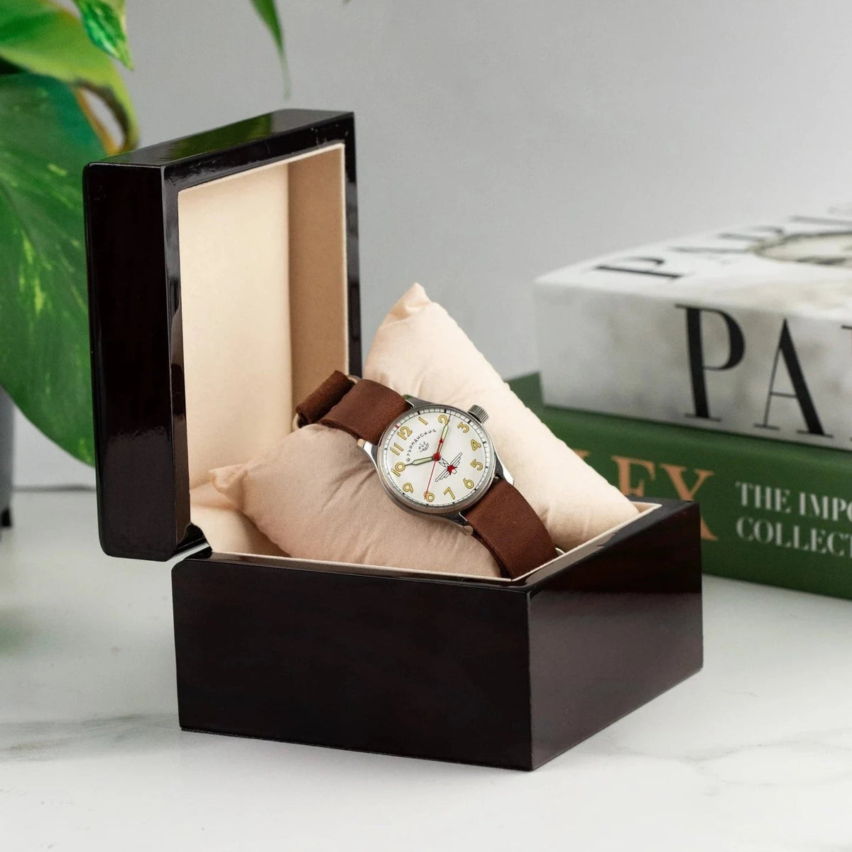 Wooden Mahogany Watch Box for One Watch Gift Red Cherry Wood Box DuMarko