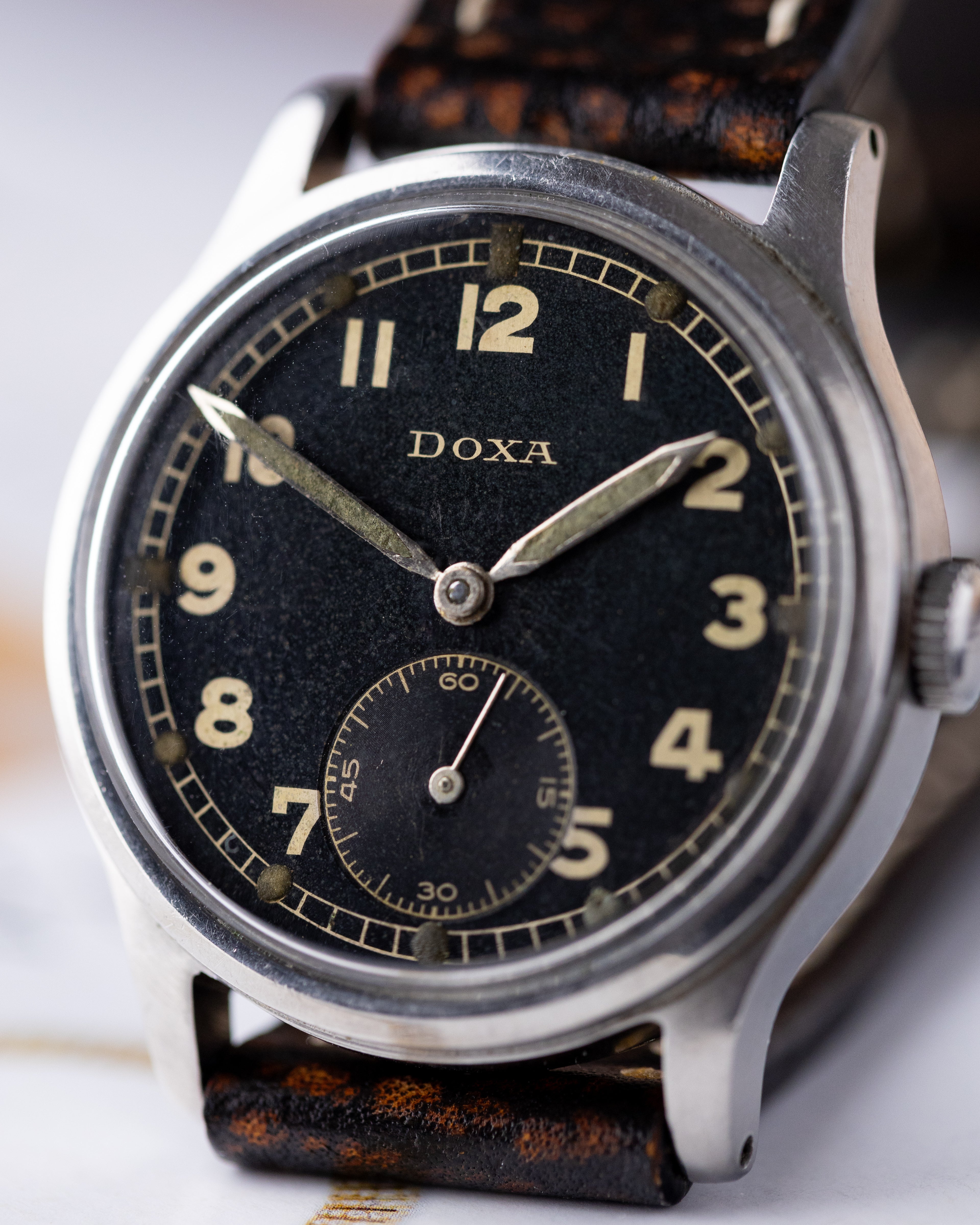 Doxa DH (Deutsches Heer), Vintage Military Watch, Radium Dial - DuMarko