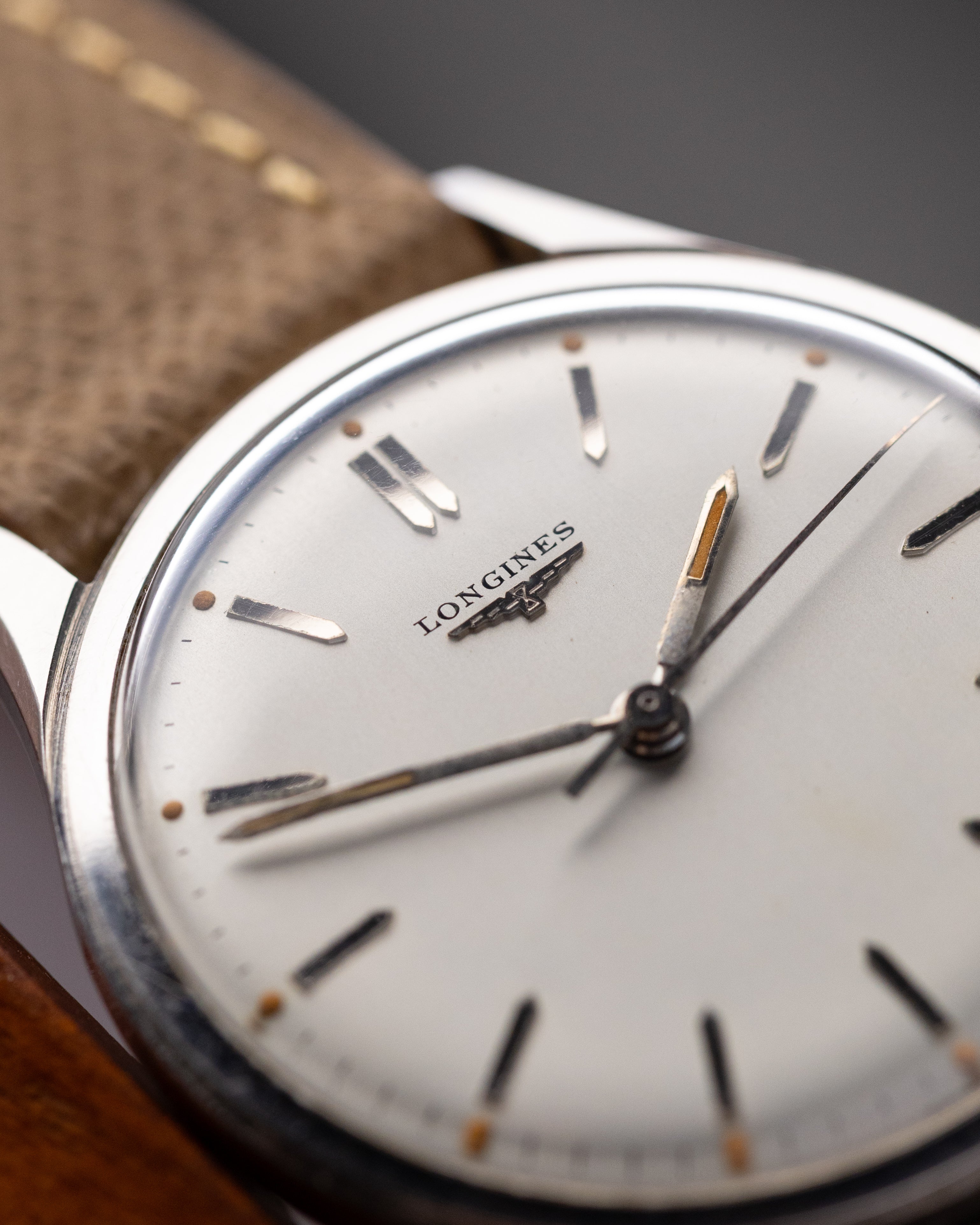 Longines Vintage Swiss Watch, Ref. 6995-1, Completely authentic