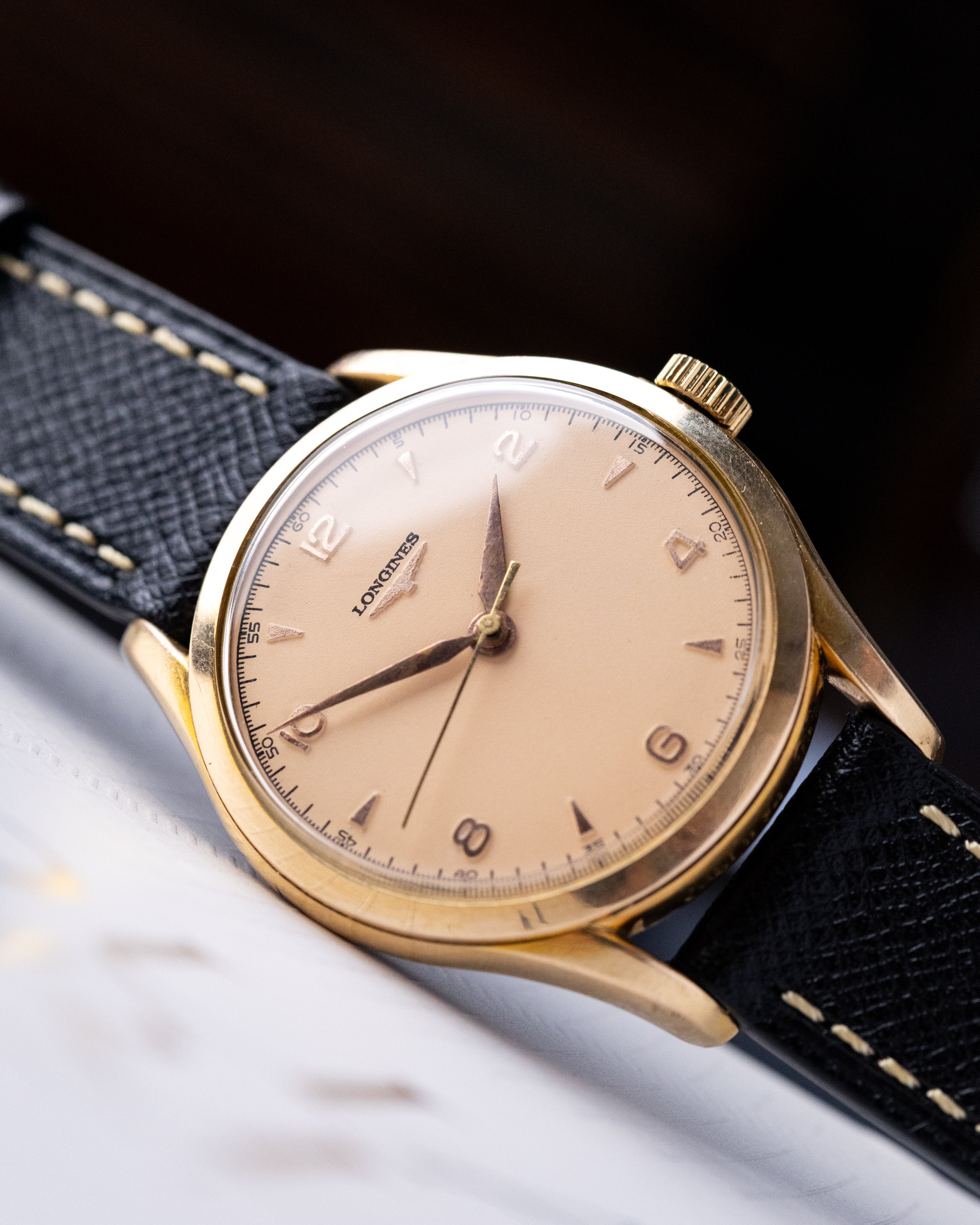 Longines Vintage Swiss Watch, Salmon Dial, Art Deco Style, Cal. 12.68 ZS from 1952 - DuMarko