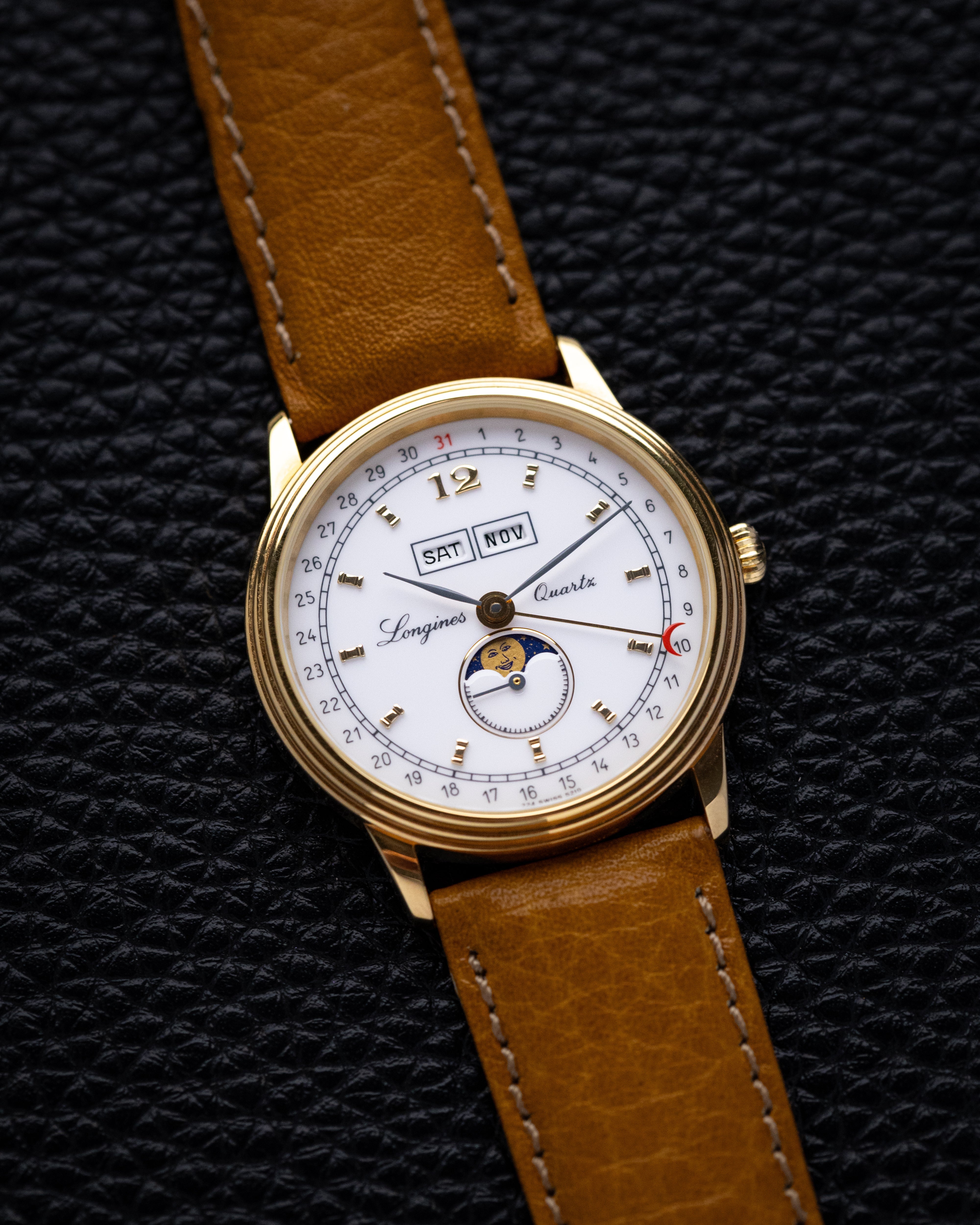 *NOS* Vintage Longines Charleston Triple Date Moonphase Ref. 5219, Quartz Cal. L224.2, Gold Plated, NOS 1990s - DuMarko