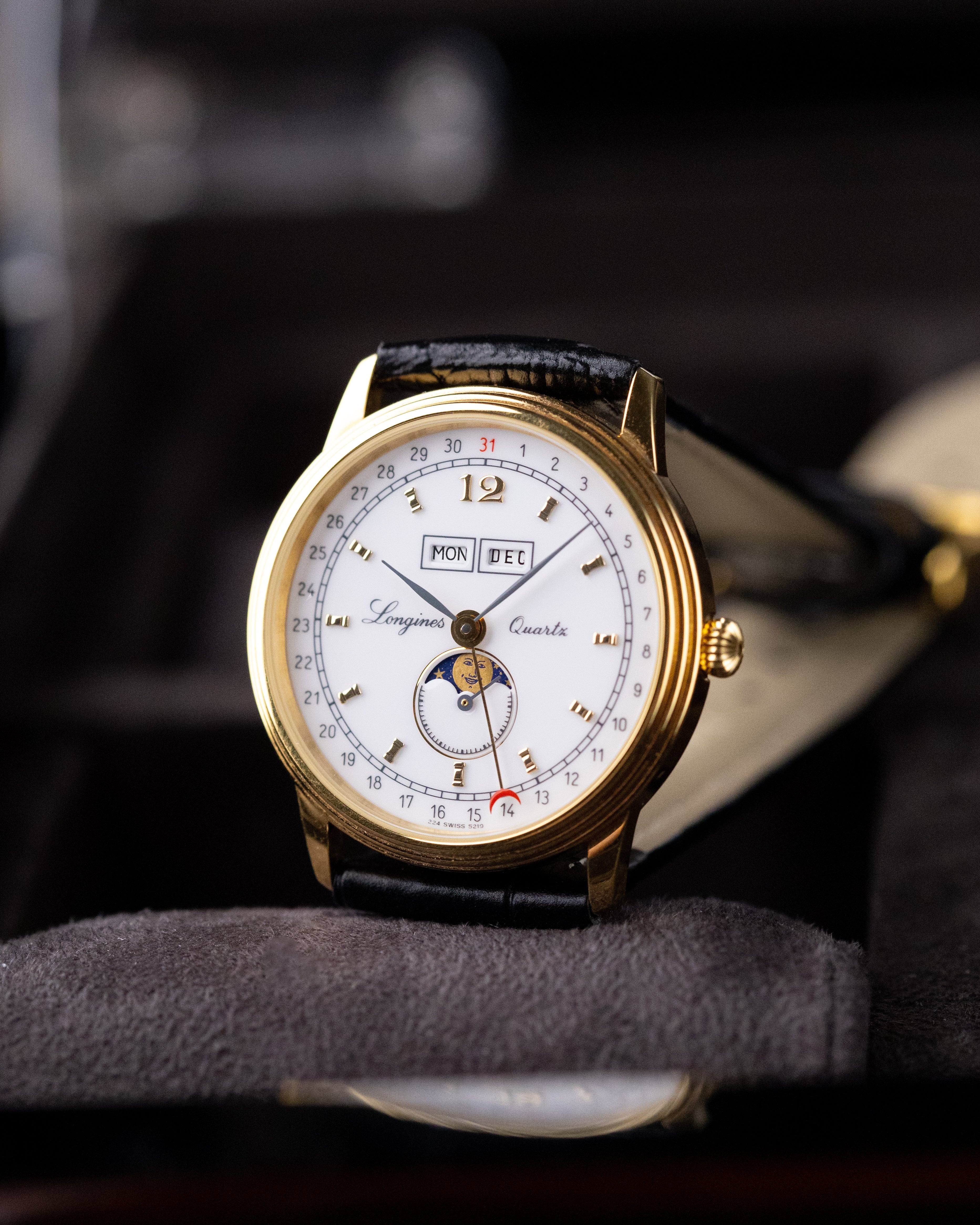 *NOS* Vintage Longines Charleston Triple Date Moonphase Ref. 5219, Quartz Cal. L224.2, Gold Plated, NOS 1990s - DuMarko