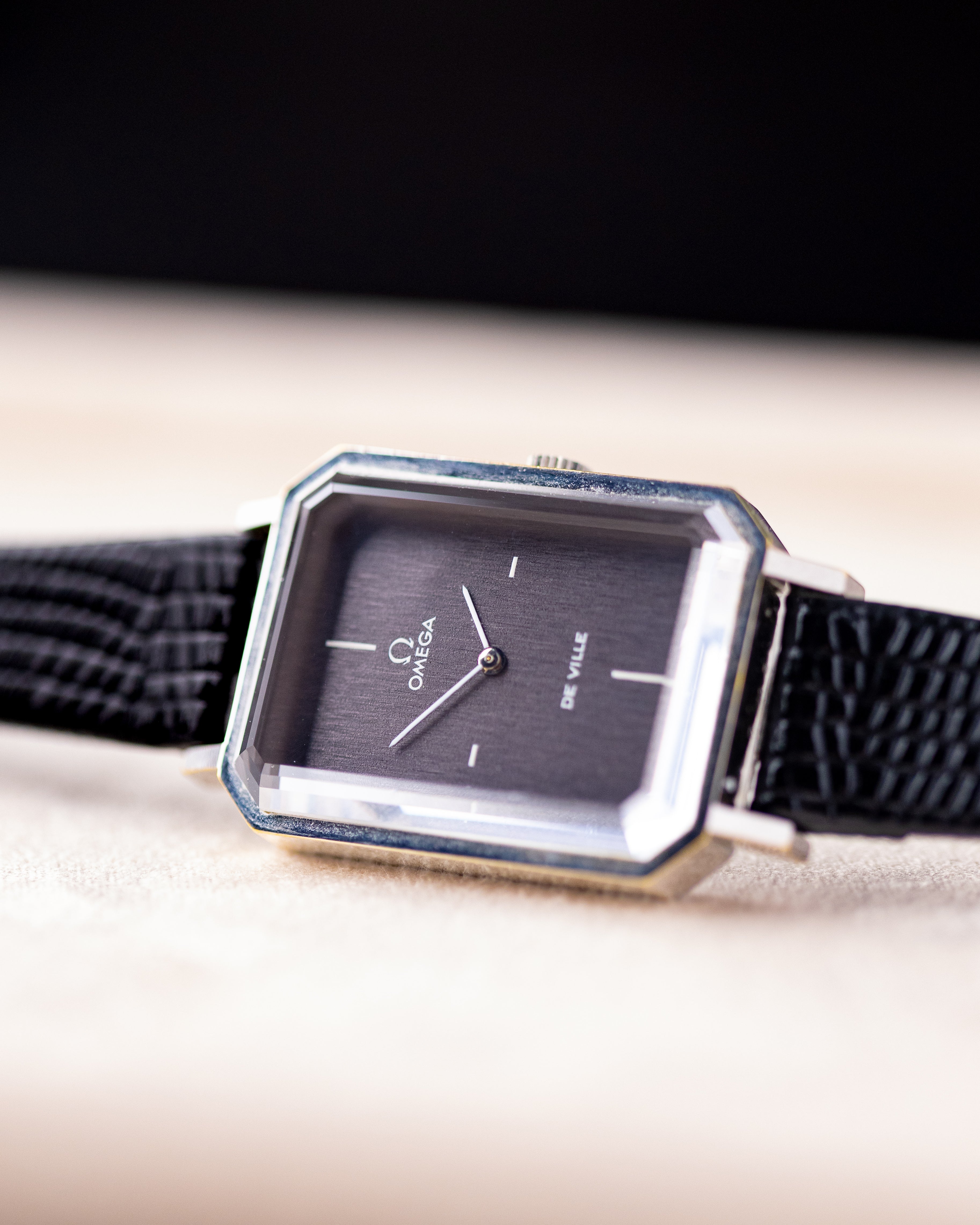 Omega De Ville Tank, Elegant watch, Ref. 5110378, Cal. 620 from