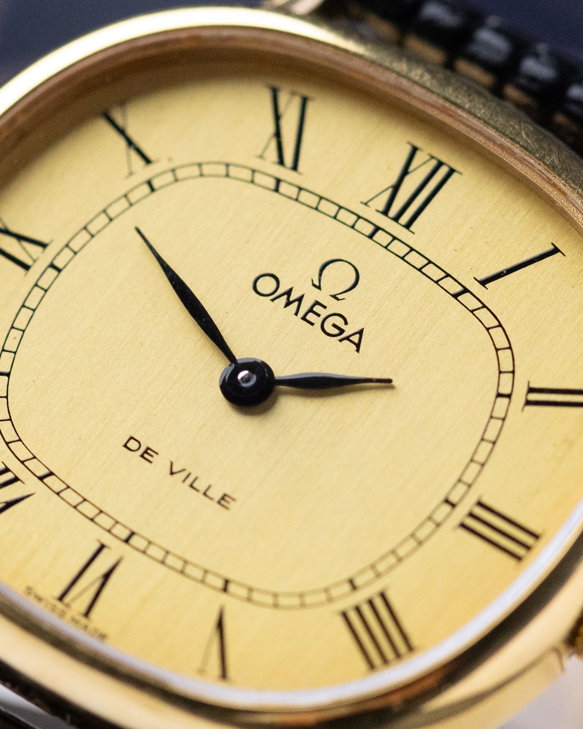 Omega De Ville, Vintage Swiss Dress Luxury Watch, Cushion/Pillow case, Ref 111.0133 from 1977 - DuMarko