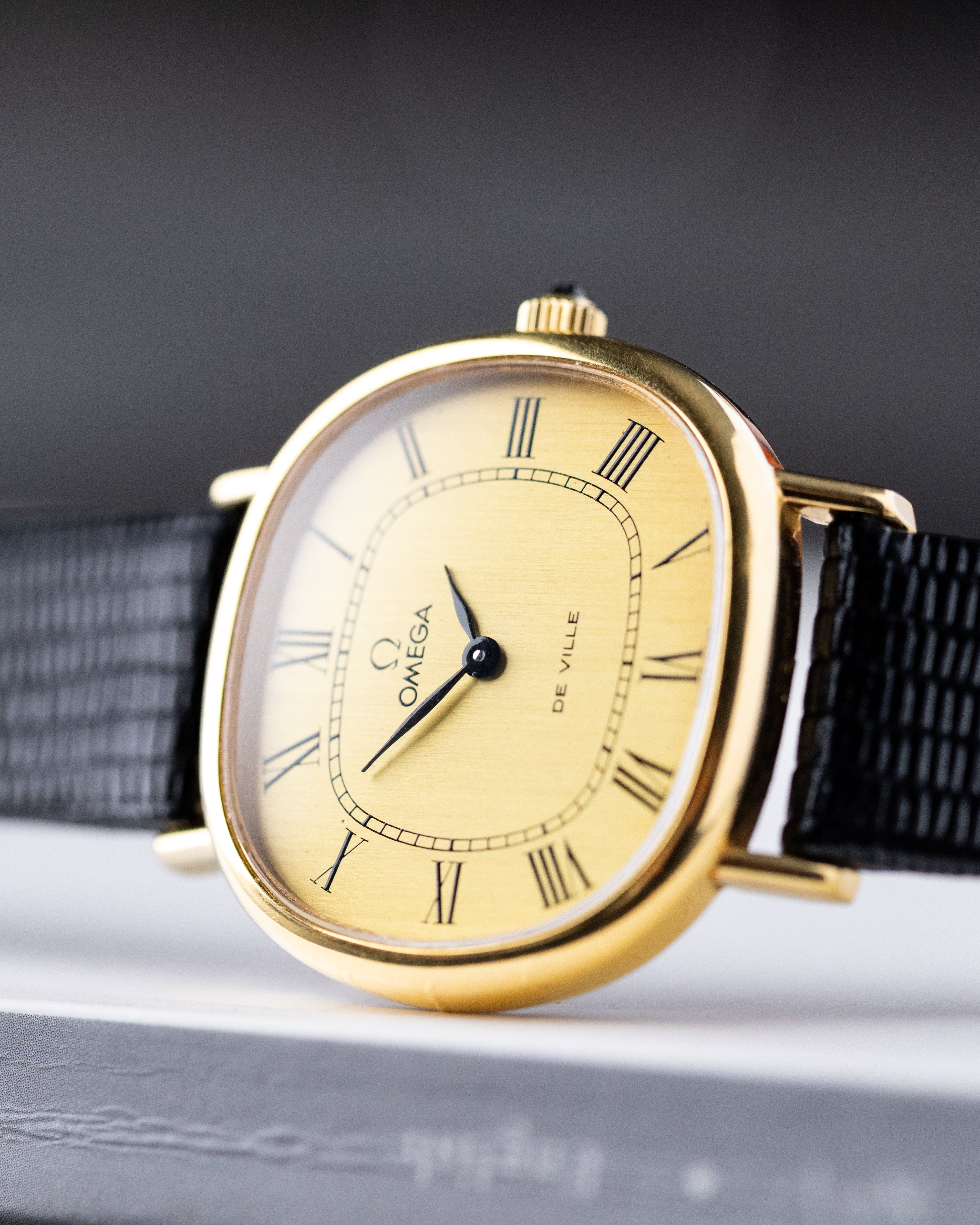 Omega De Ville, Vintage Swiss Dress Luxury Watch, Cushion/Pillow case, Ref 111.0133 from 1977 - DuMarko