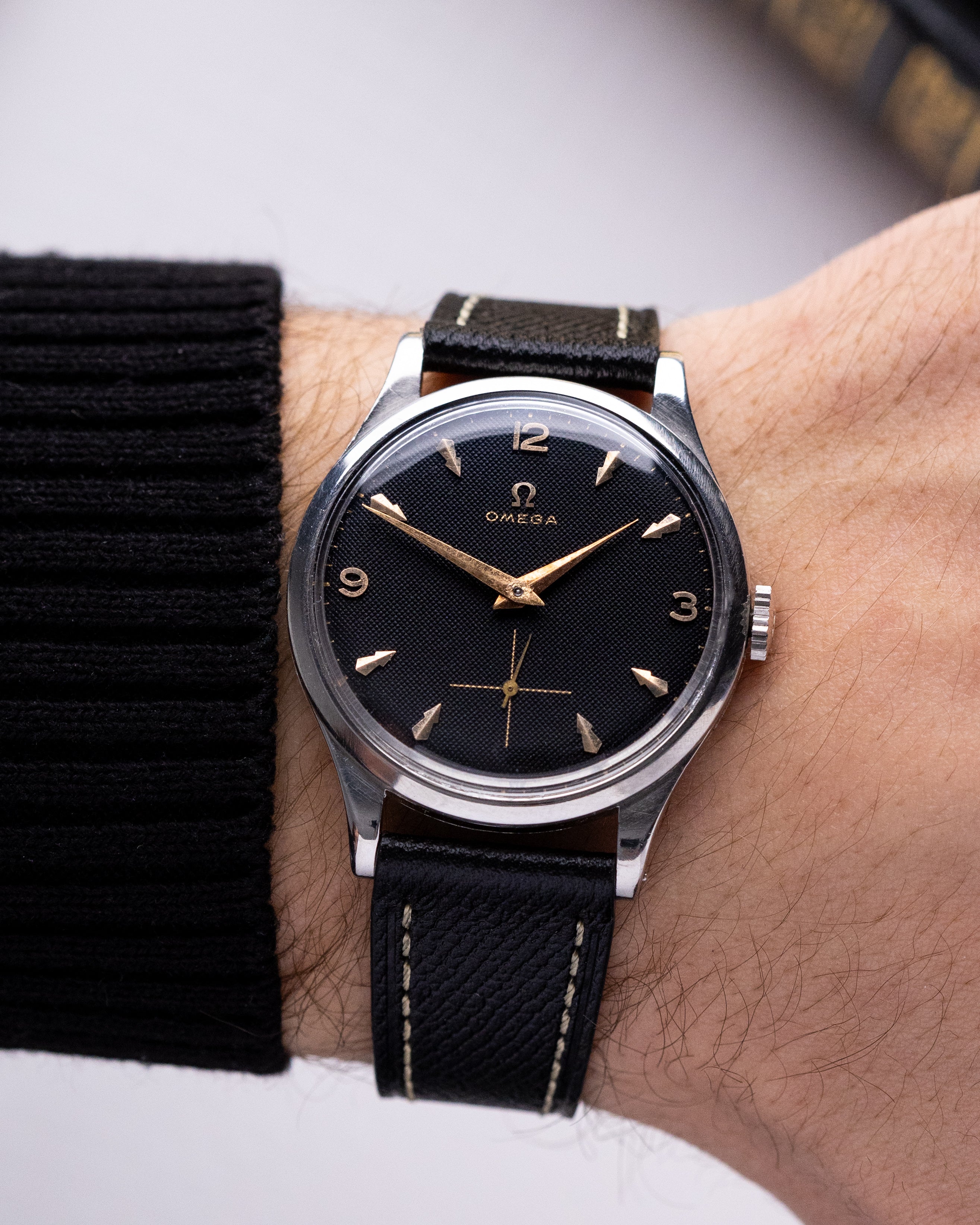 Omega Jumbo, Black Gilded Honeycomb Crosshair Dial, Vintage