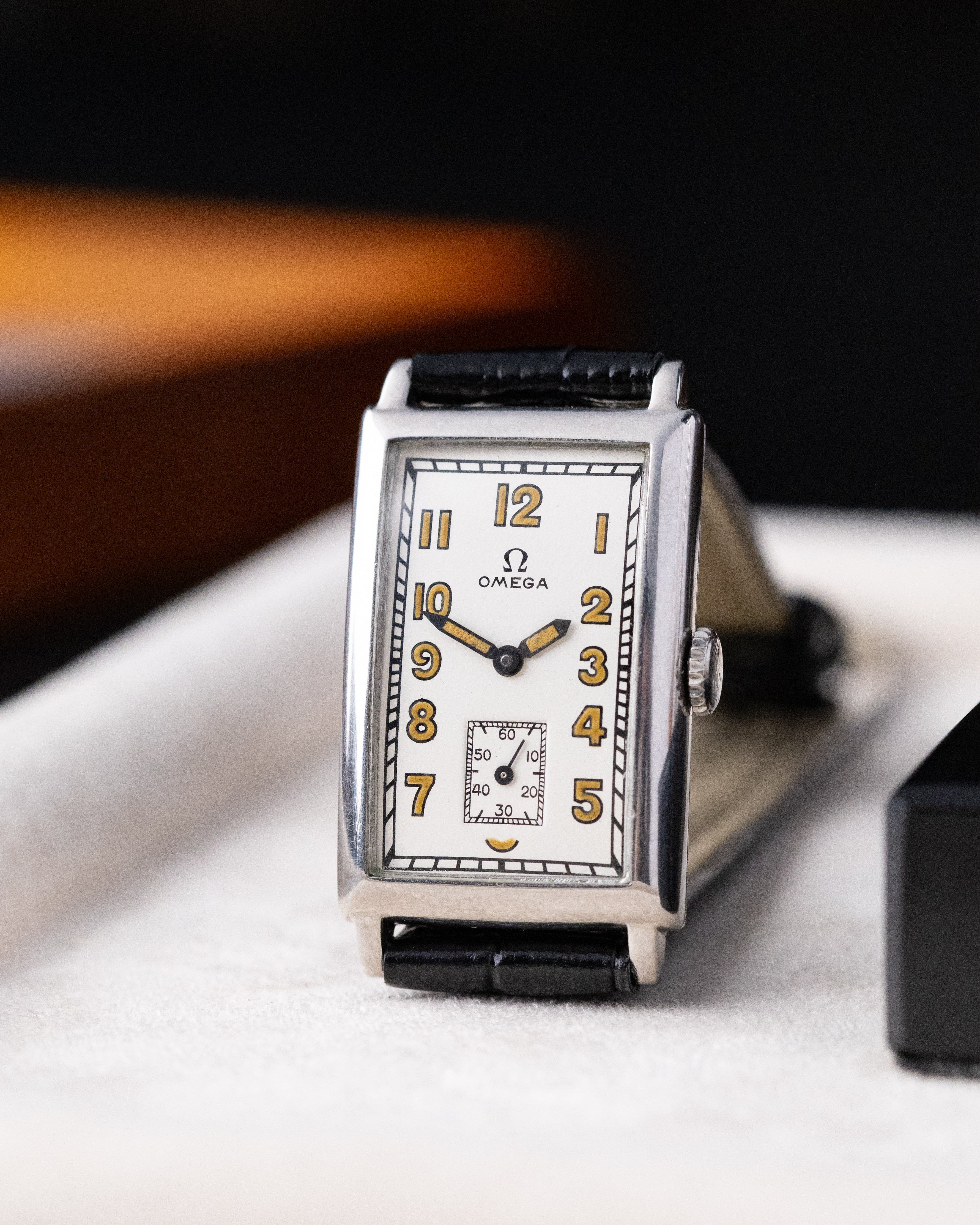 Omega Rectangular Tank, Vintage Art Deco Watch from 1930s, Cal. T17, Swiss Watch - DuMarko