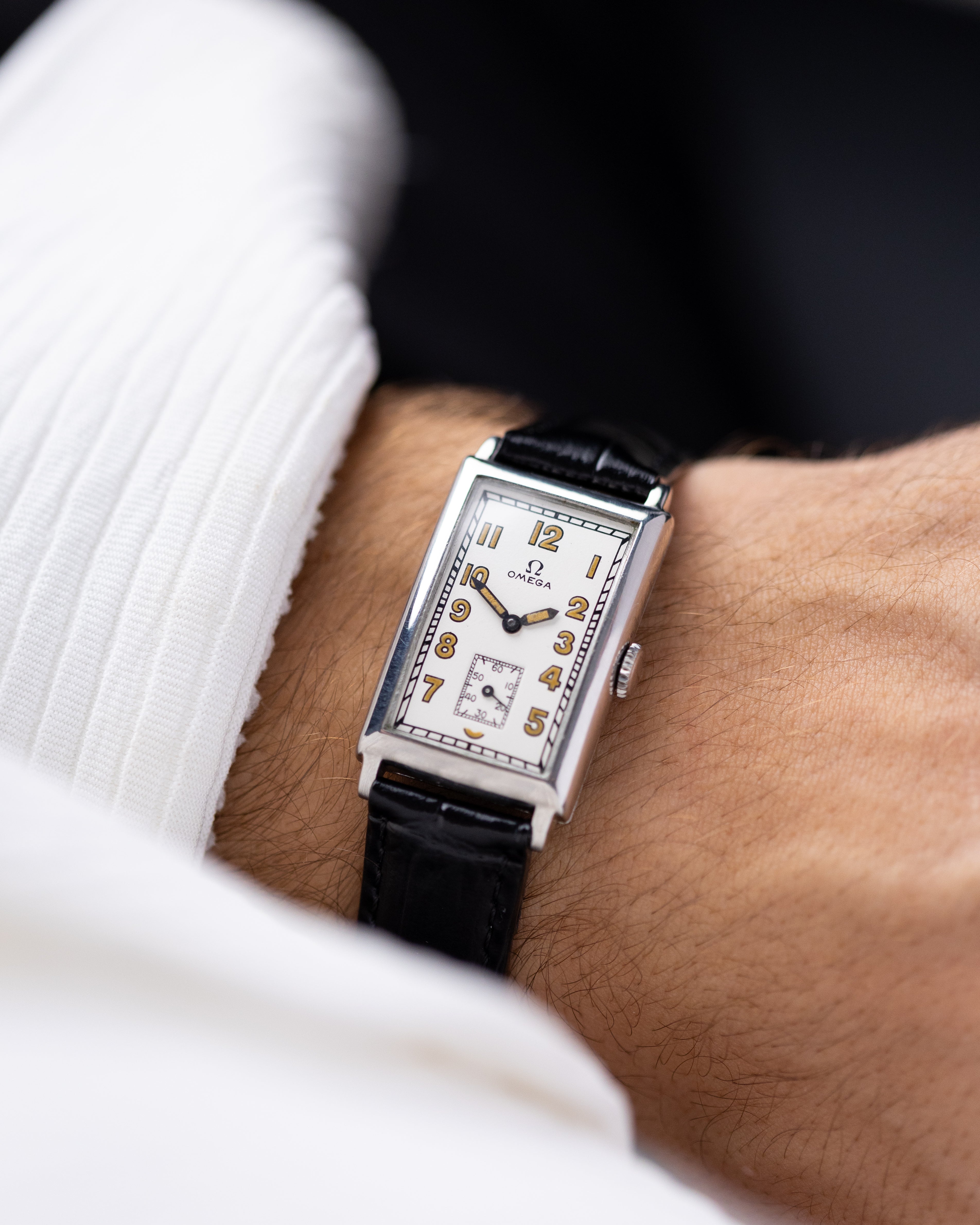 Omega Rectangular Tank, Vintage Art Deco Watch from 1930s, Cal. T17, Swiss Watch - DuMarko