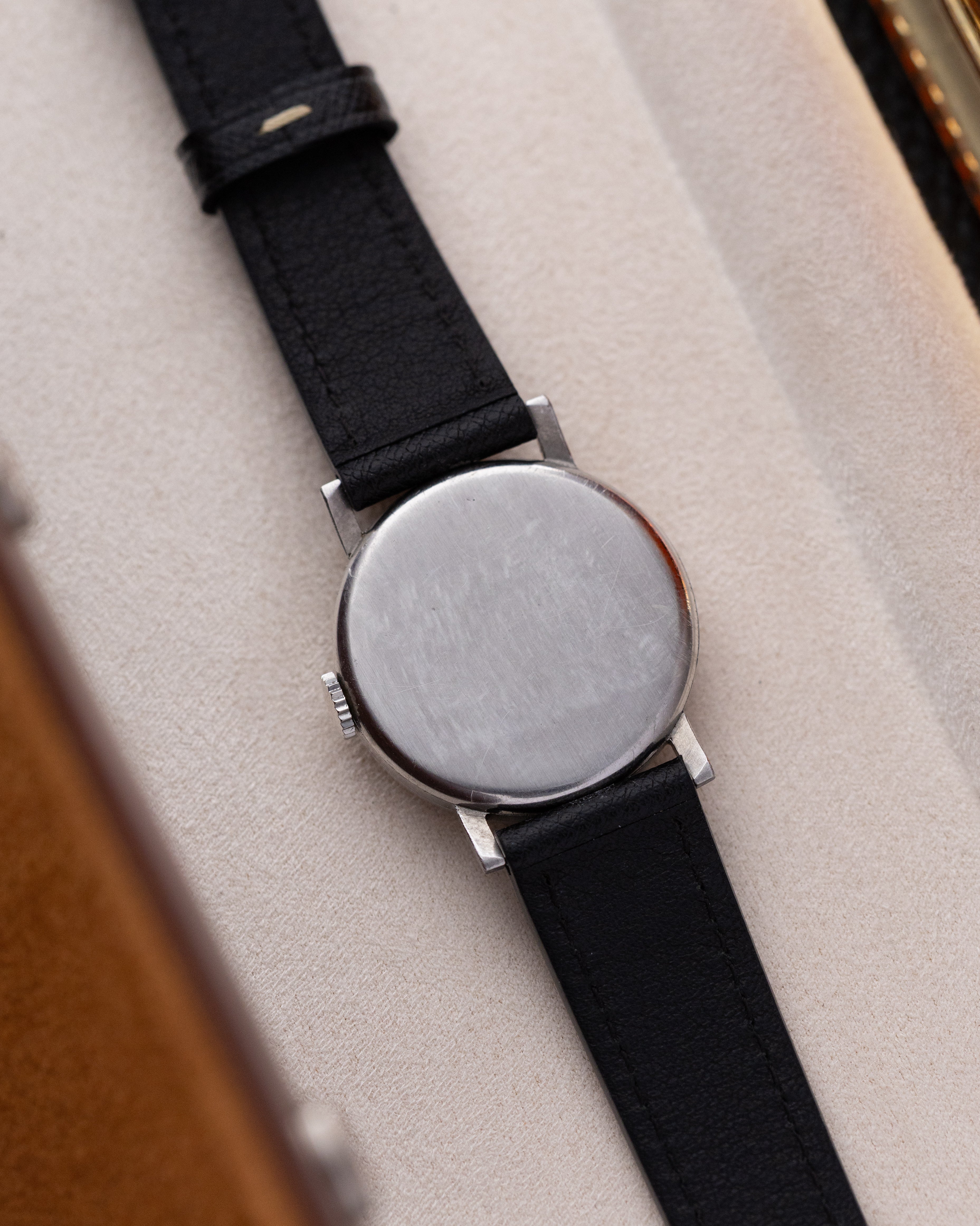 Omega Vintage Art Deco dress watch, Pontife hands, Cal. 30T2, Swiss Made, Salmon Dial from 1939 - DuMarko