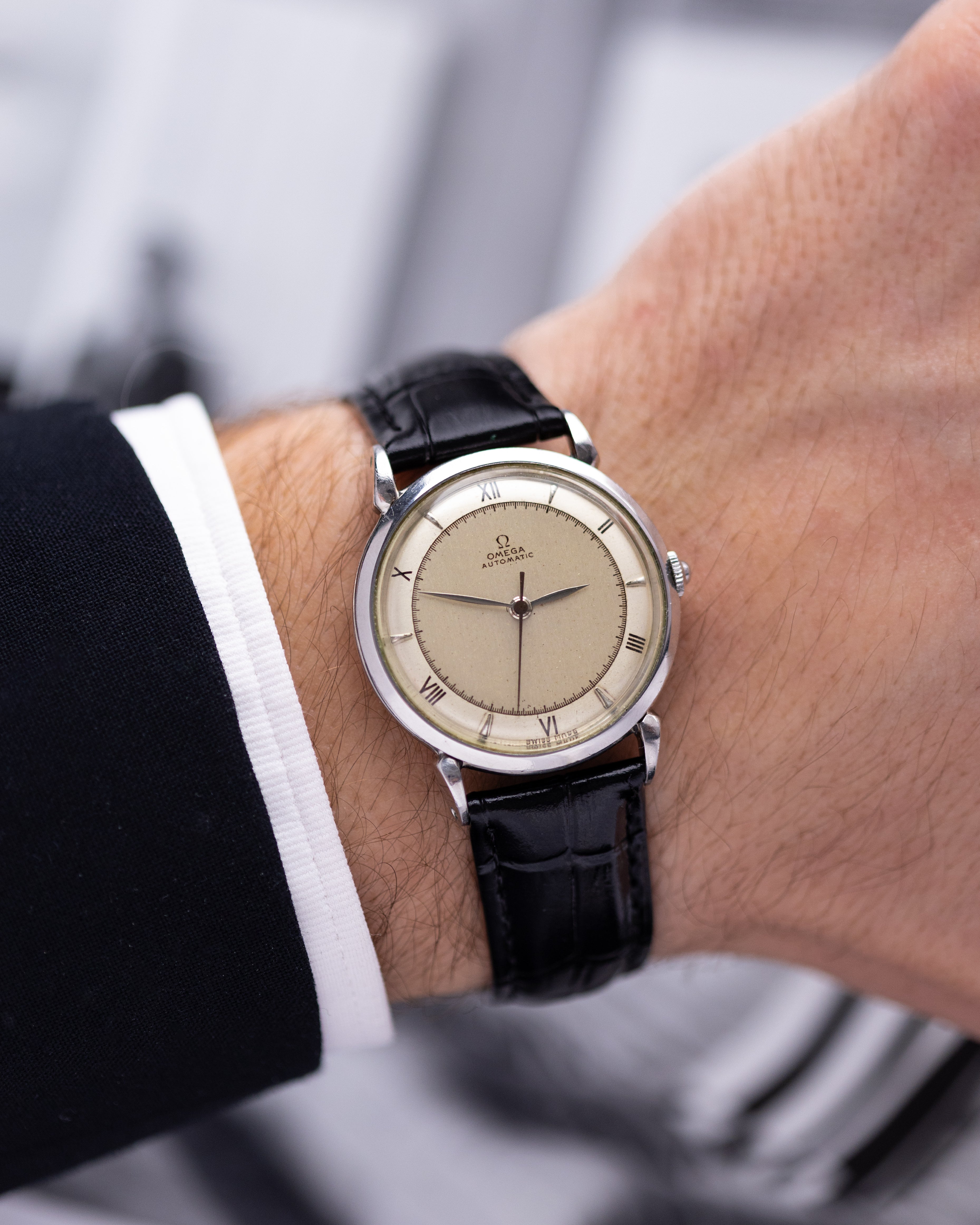 Omega Vintage Swiss Watch, Automatic Bumper 28.10 RA, Ref. 2445 - 1, Two - tone dial from 1944 - DuMarko