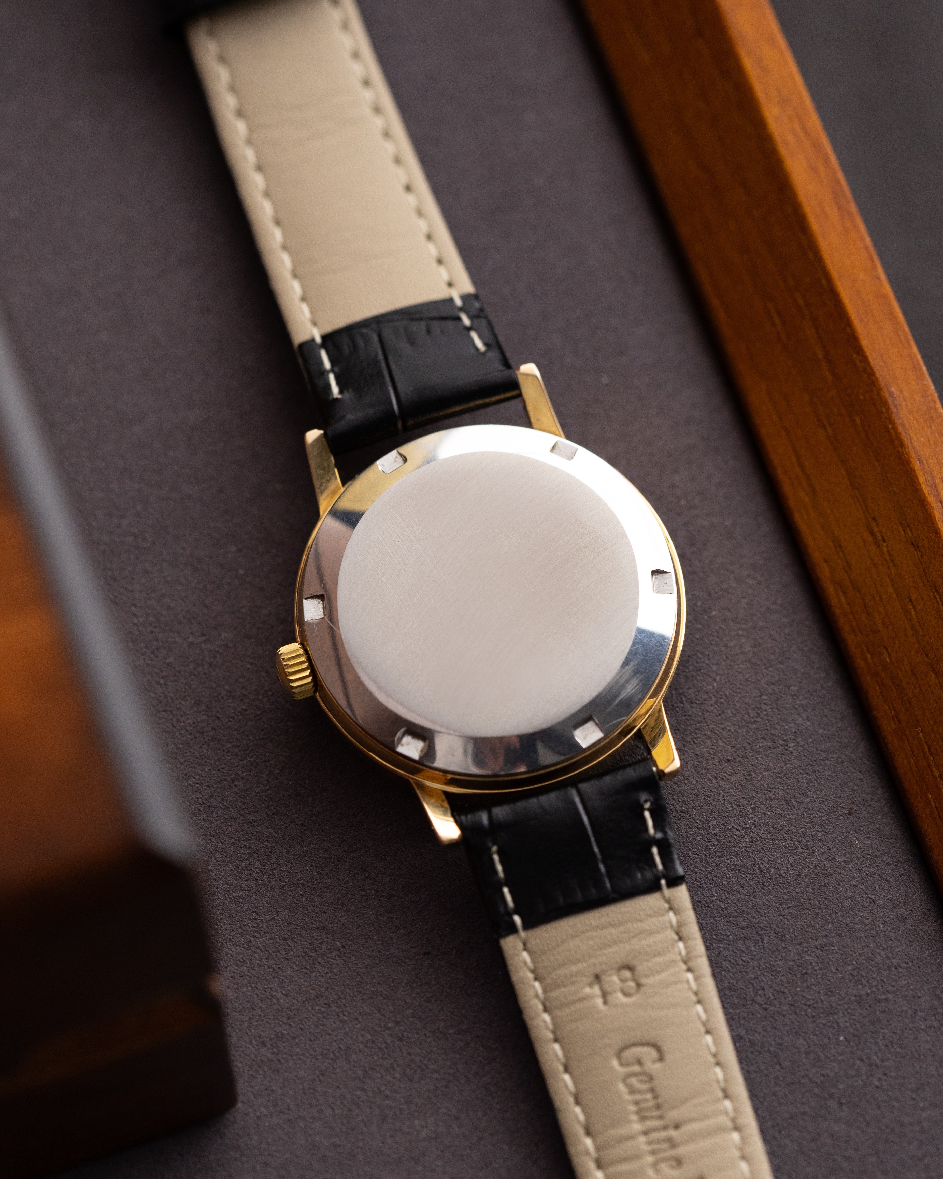 Omega Vintage Swiss Watch, Automatic, Date window, Swiss Made from 1970 - DuMarko