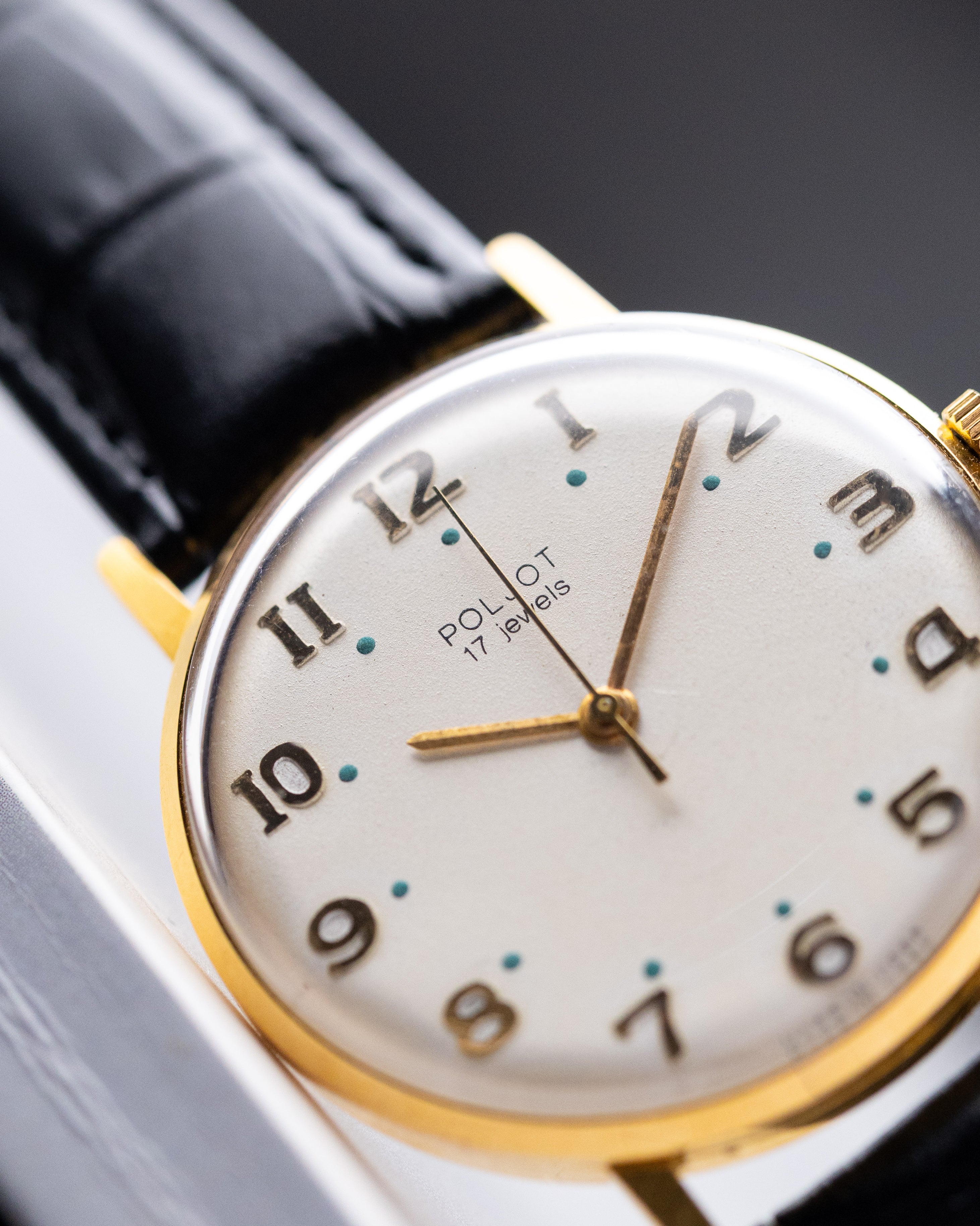 Poljot Vintage Soviet watch Cal. 2602, Gold - plated from 1960's - DuMarko