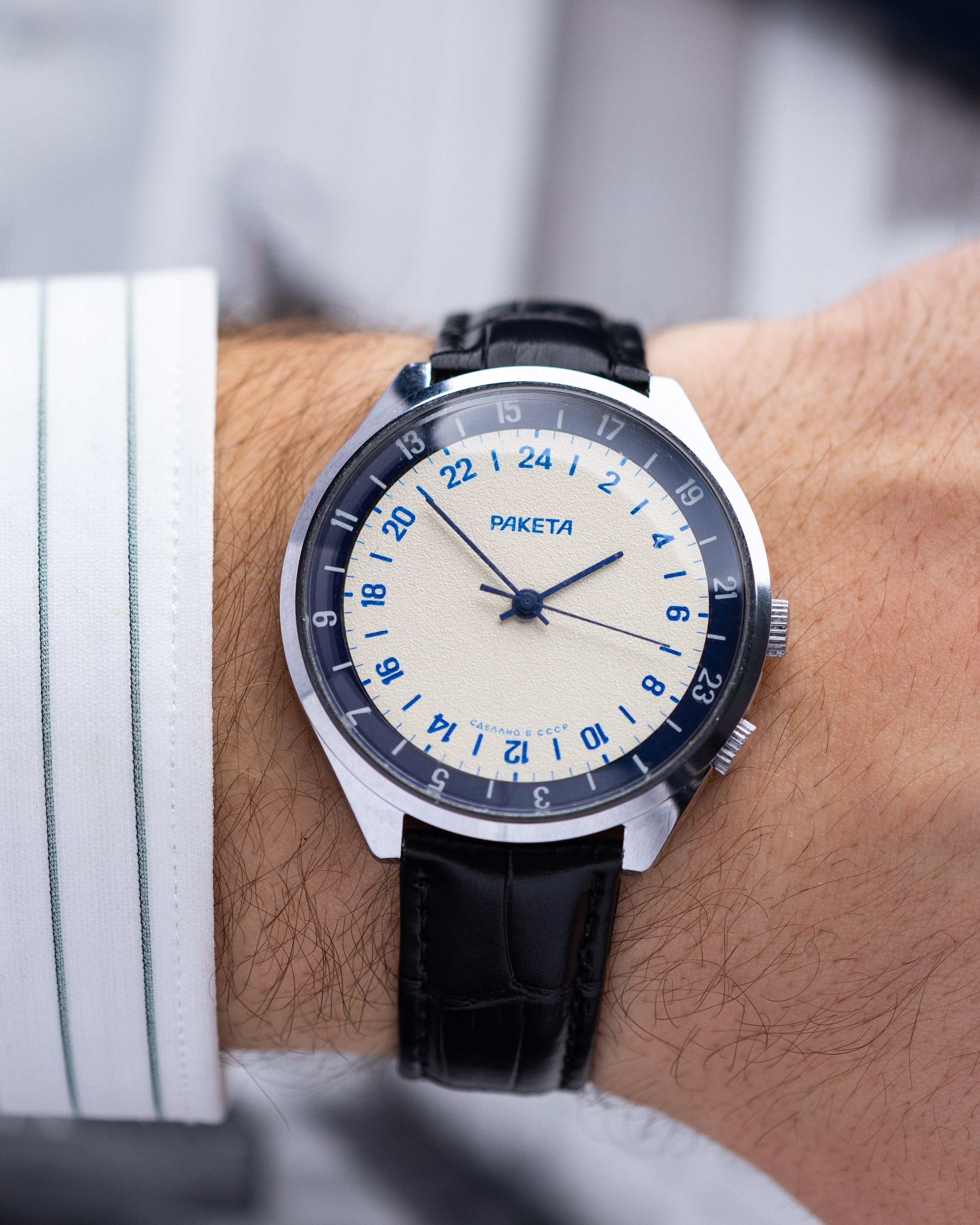 Raketa Vintage watch 24 hours Original dial Oversize case 40 mm from 1970's - DuMarko