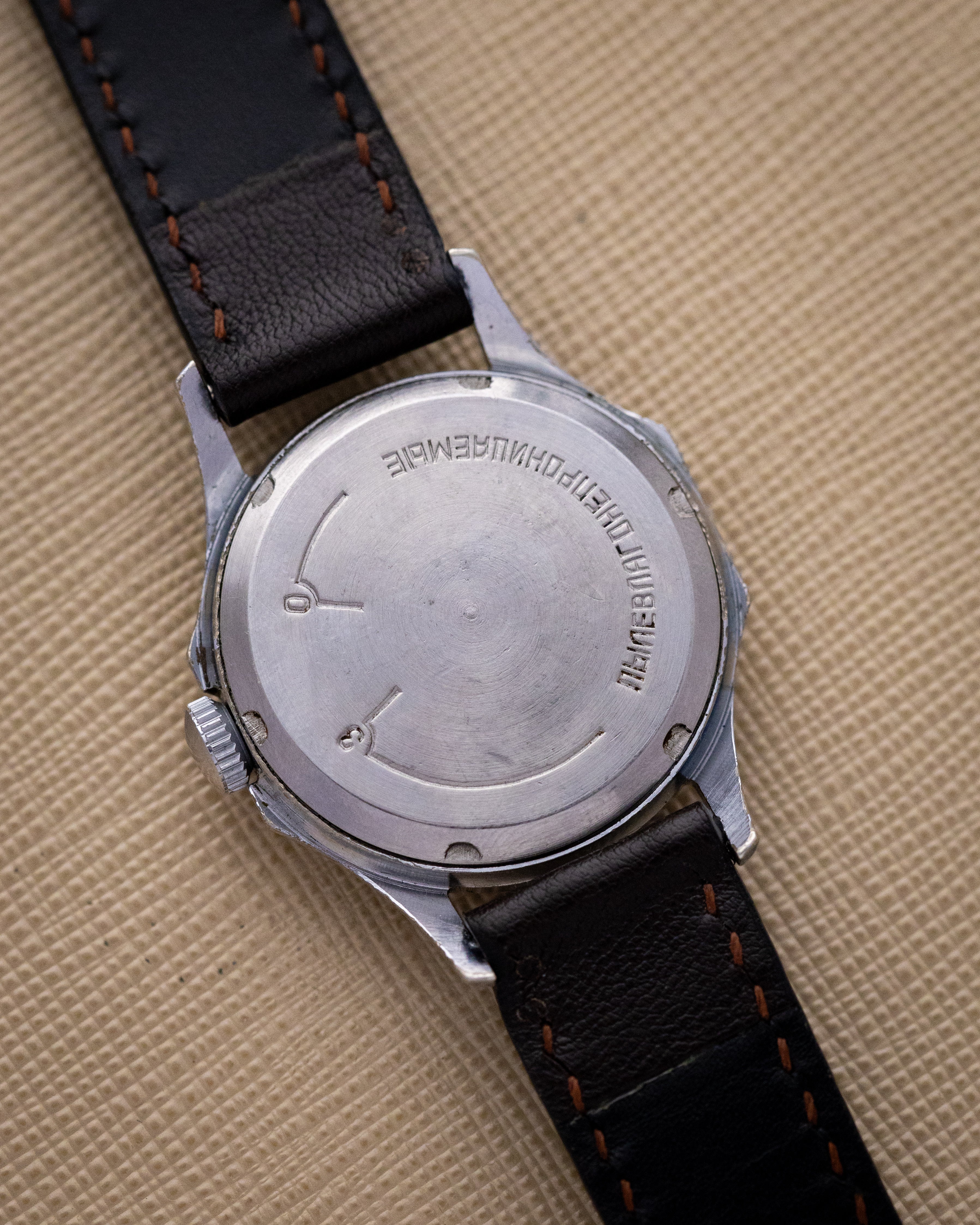 Rare Vintage Soviet Watch Druzhba, Chinese - USSR Friendship, Temple of Heaven, Rare Two - tone violet dial - DuMarko