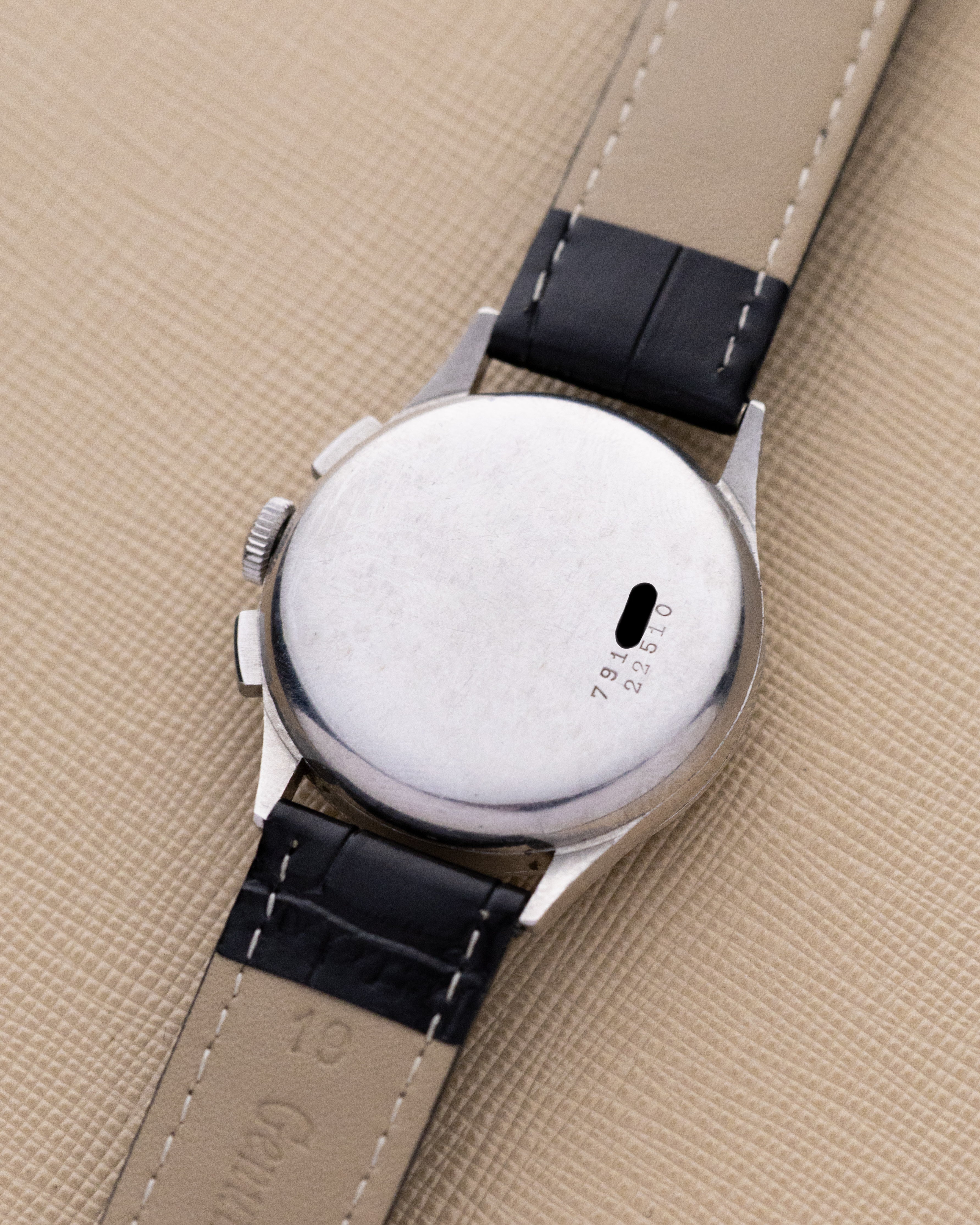 Rare Vintage Zenith/Universal Genève Compax Chronograph, Ref. 22510, Cal. 156, Tri - Register, Cream Patina Dial from 1940s - DuMarko