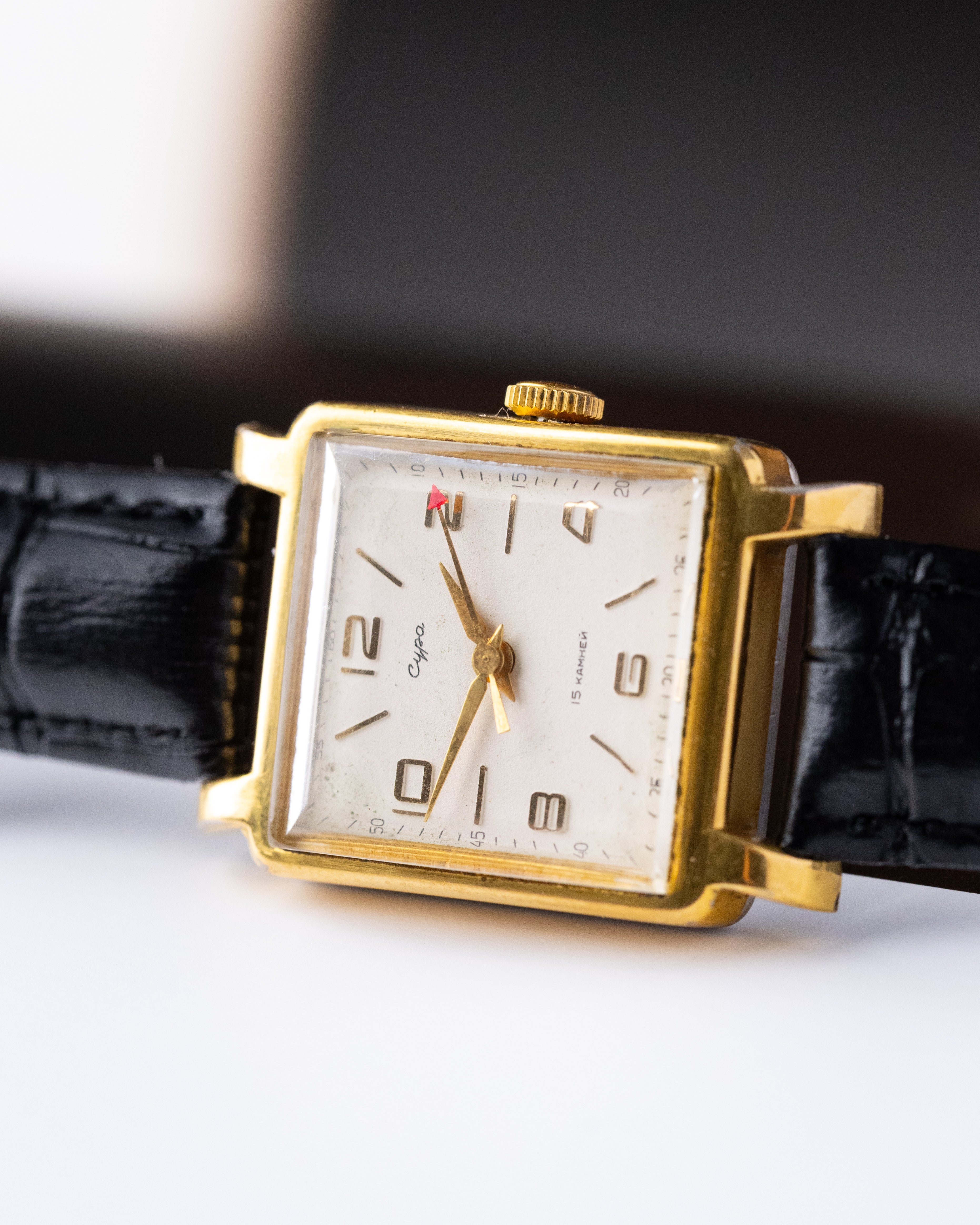 Sura Vintage Soviet Watch, Cal. 2009, Art Deco Tank from 1950's - DuMarko