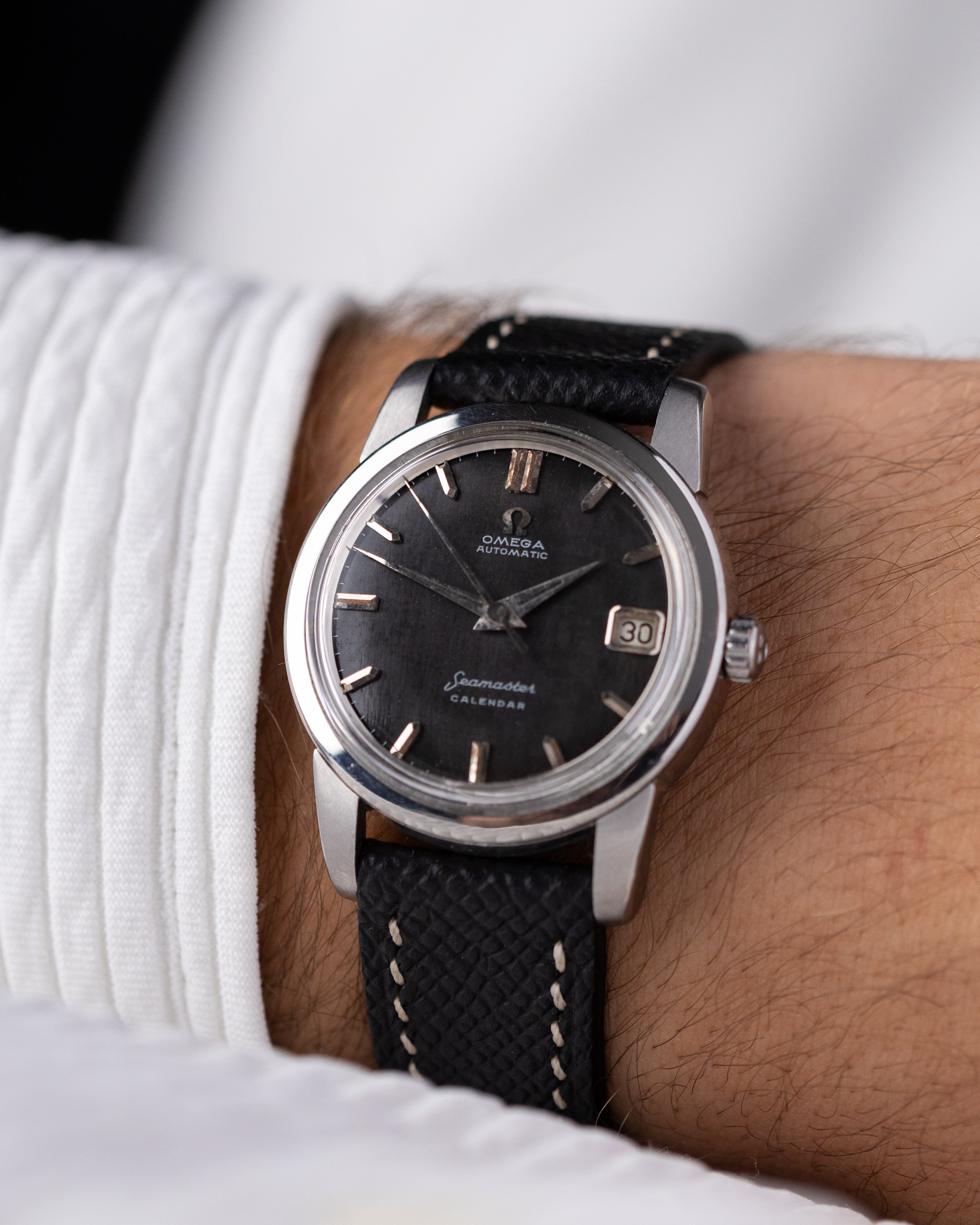 Vantage Omega Seamaster Calendar Automatic Graphite black dial, Ref 2849.1SC from 1950s - DuMarko
