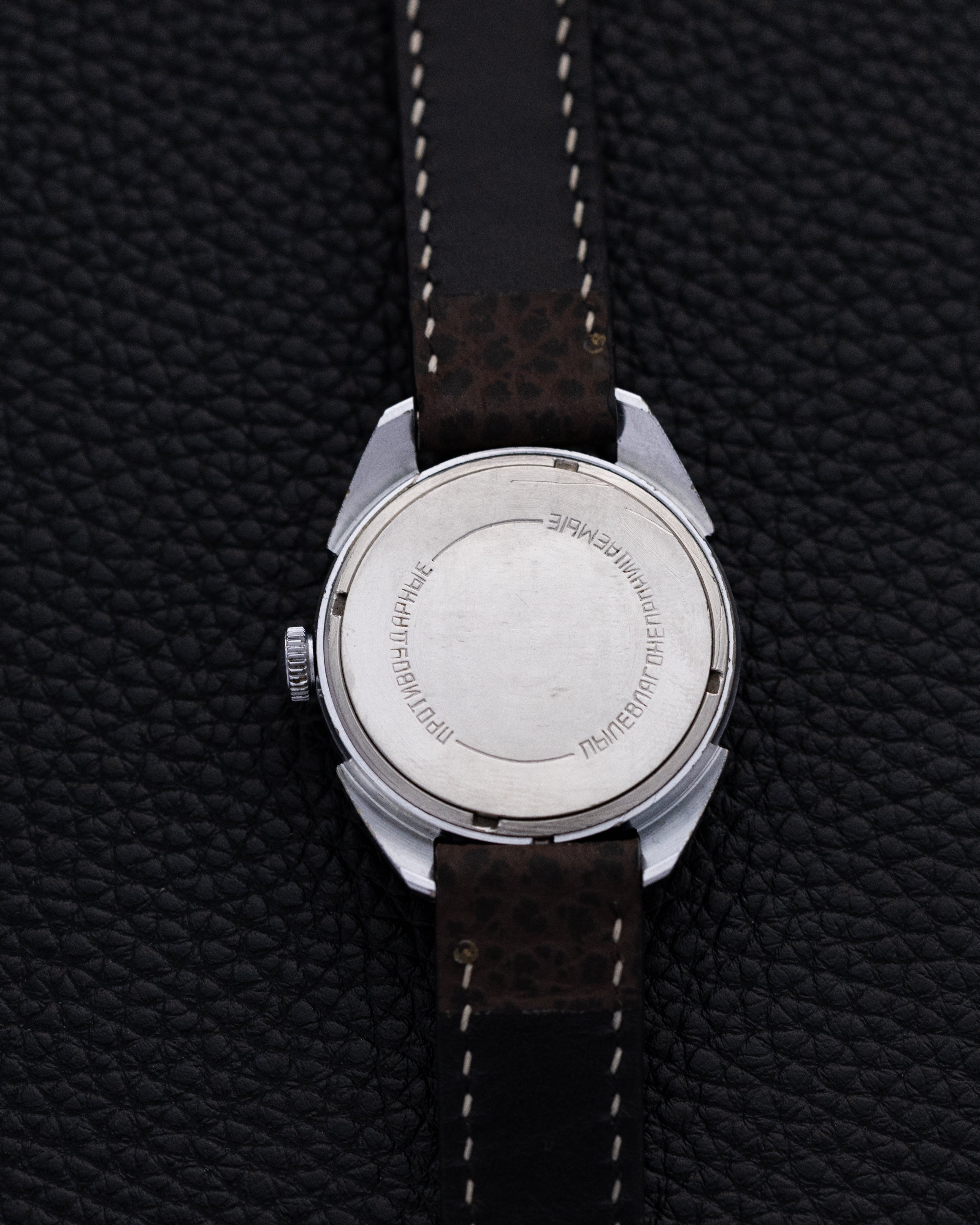 Vintage Almaz Soviet Watch, Two - Tone Dial, Mechanical Cal. 2809B from 1960s - DuMarko