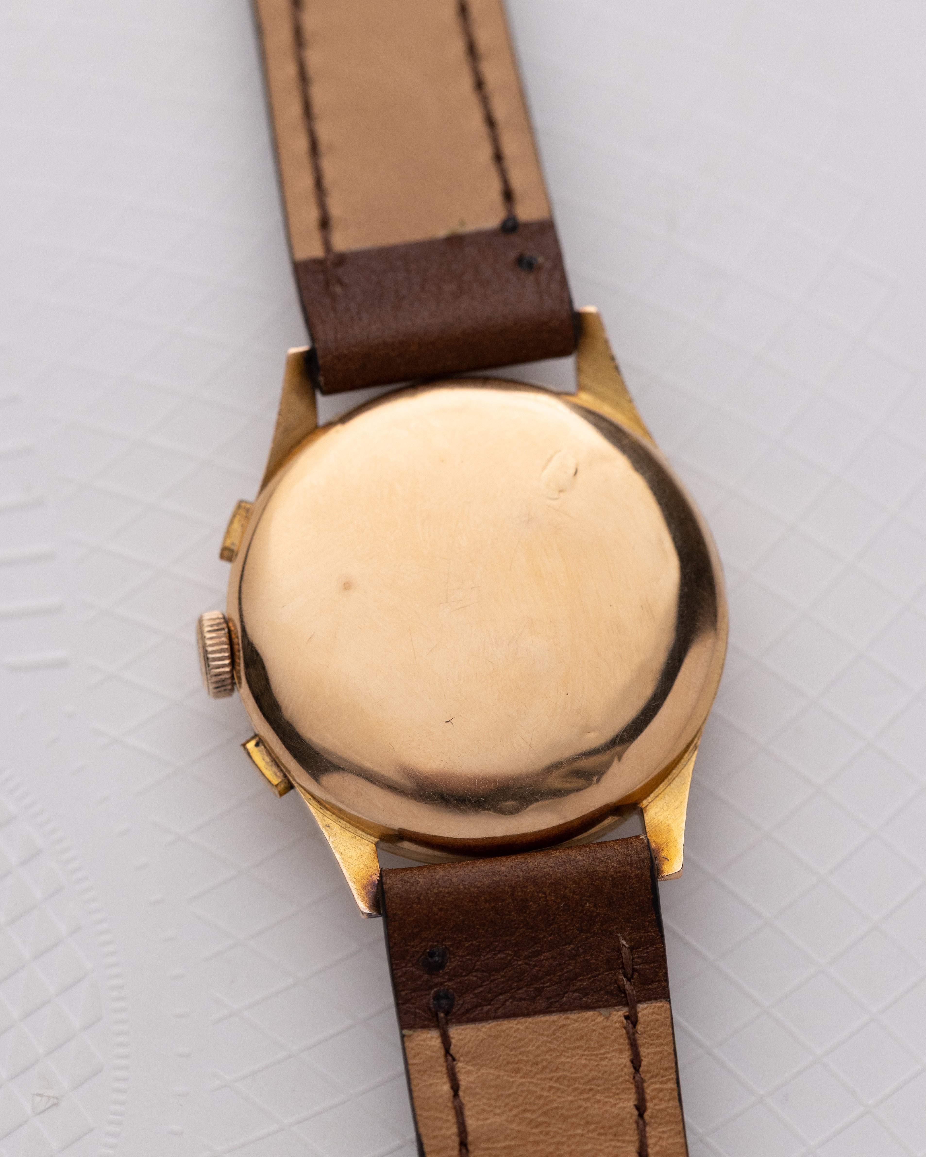 Vintage Baume&Mercier Genève Chronograph, Rosé solid gold case, Ref. 3916 from 1950's - DuMarko